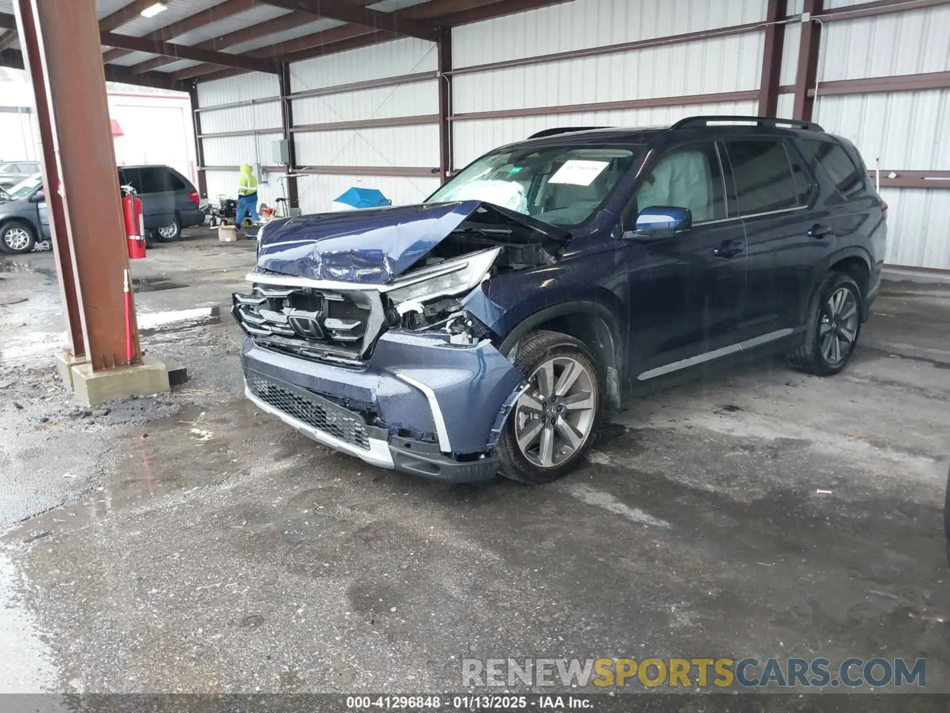 2 Фотография поврежденного автомобиля 5FNYG1H82SB020687 HONDA PILOT 2025
