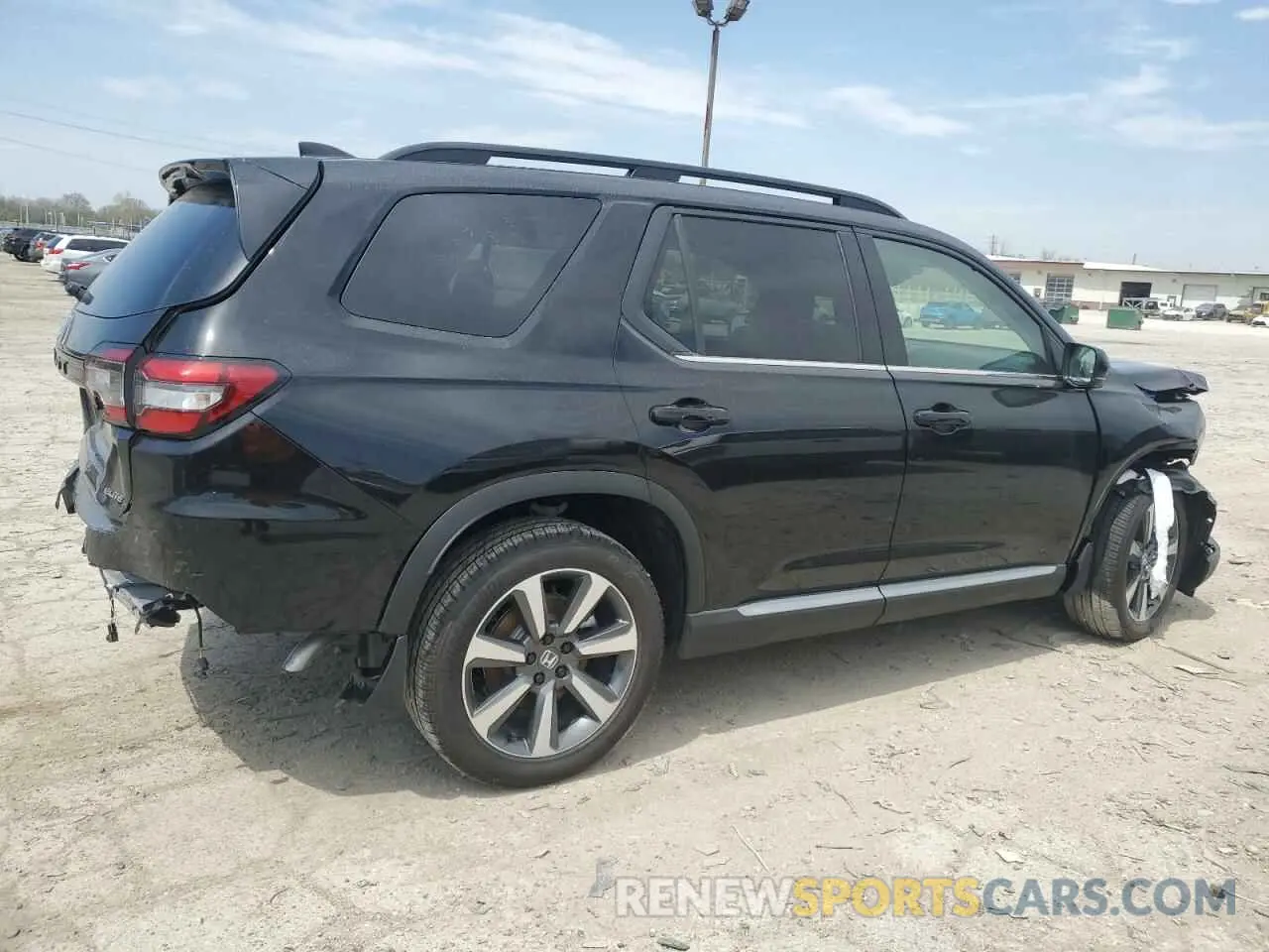 3 Фотография поврежденного автомобиля 5FNYG1H89SB114808 HONDA PILOT 2025
