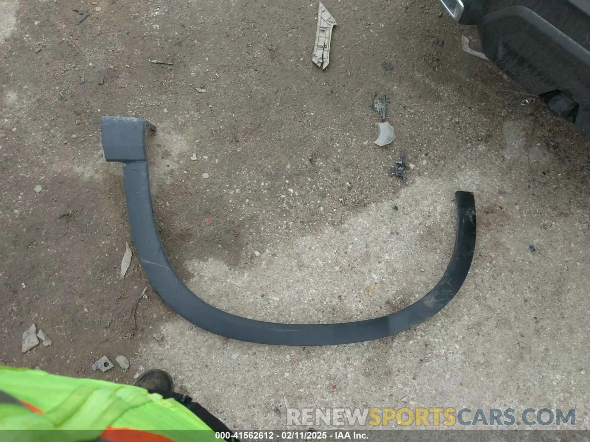 12 Фотография поврежденного автомобиля 5FNYG1H95SB040182 HONDA PILOT 2025