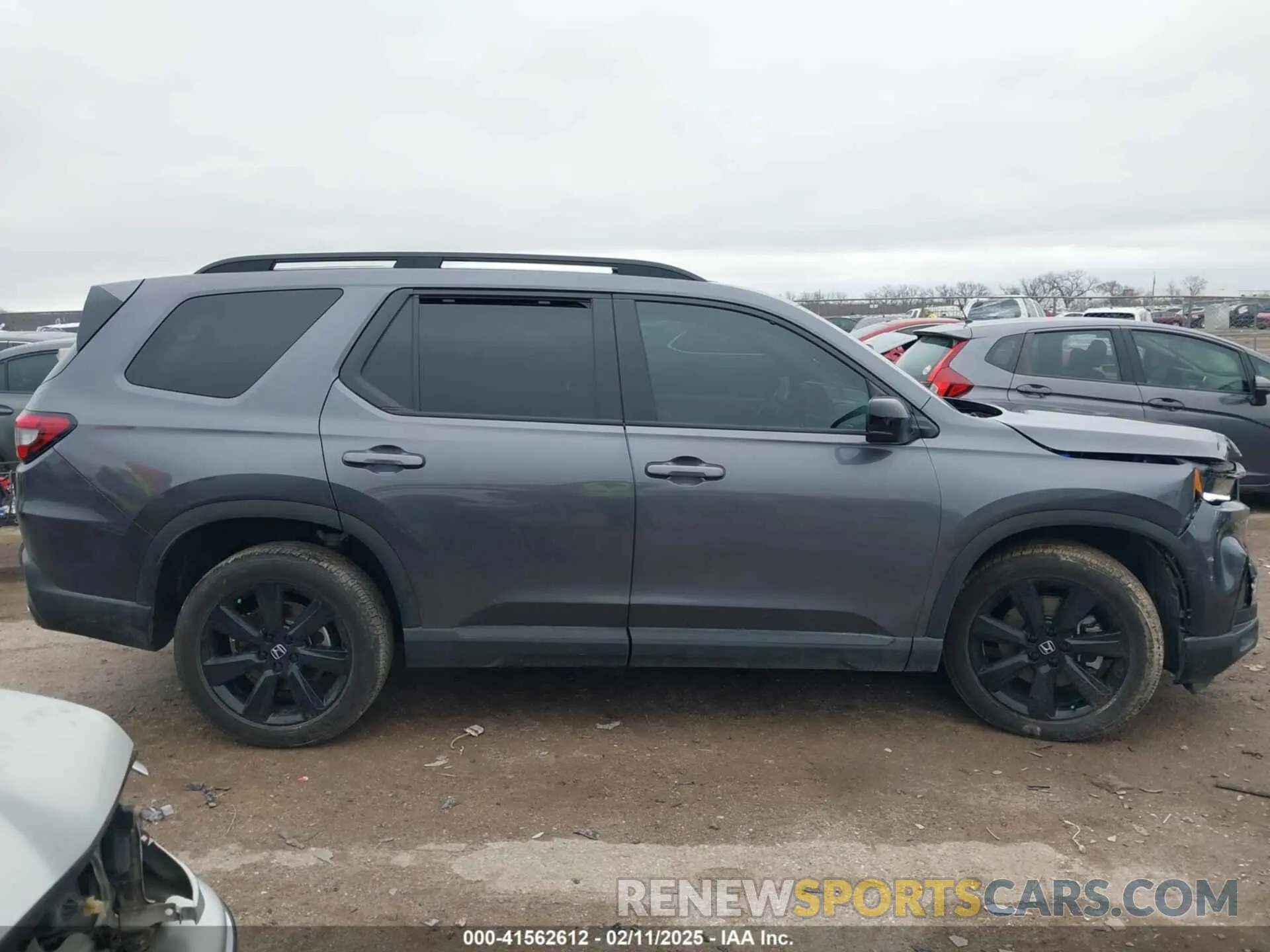 14 Фотография поврежденного автомобиля 5FNYG1H95SB040182 HONDA PILOT 2025