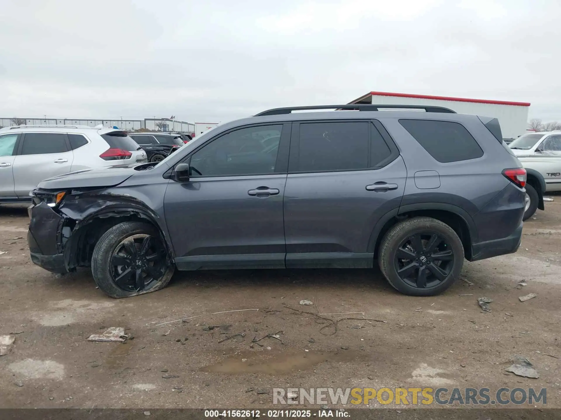 15 Фотография поврежденного автомобиля 5FNYG1H95SB040182 HONDA PILOT 2025