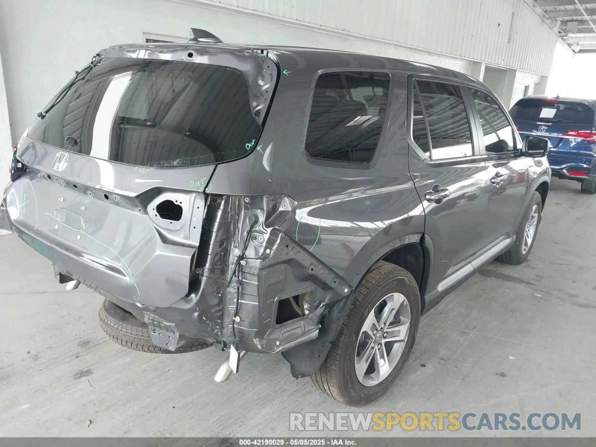 4 Фотография поврежденного автомобиля 5FNYG2H40SB019525 HONDA PILOT 2025