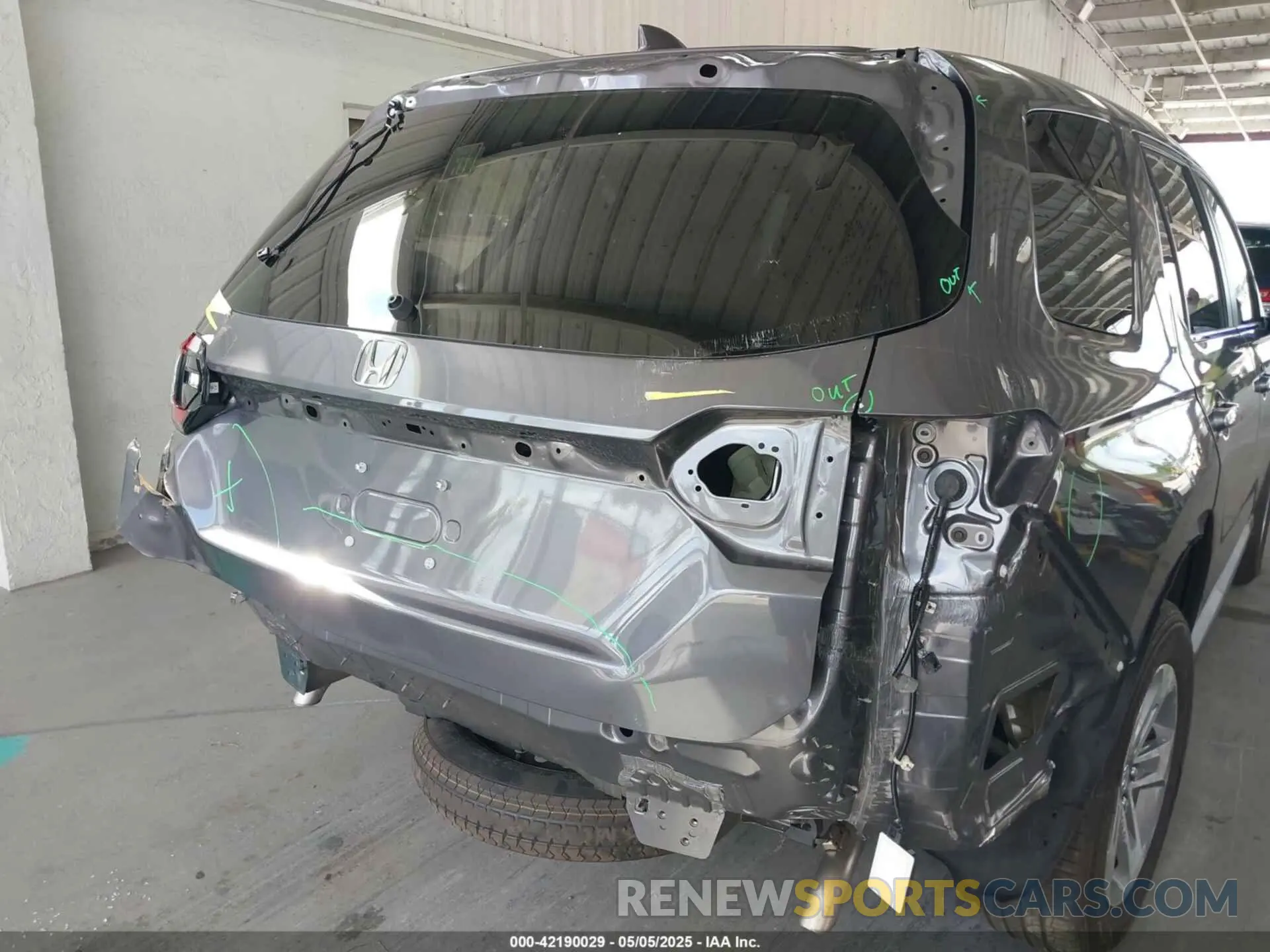 6 Фотография поврежденного автомобиля 5FNYG2H40SB019525 HONDA PILOT 2025