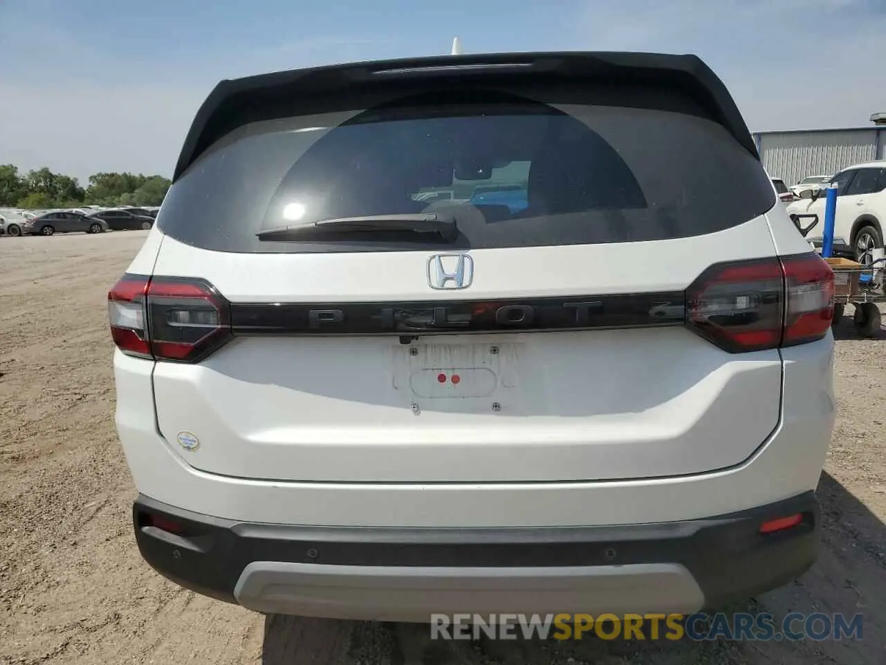 6 Photograph of a damaged car 5FNYG2H41SB006623 HONDA PILOT 2025