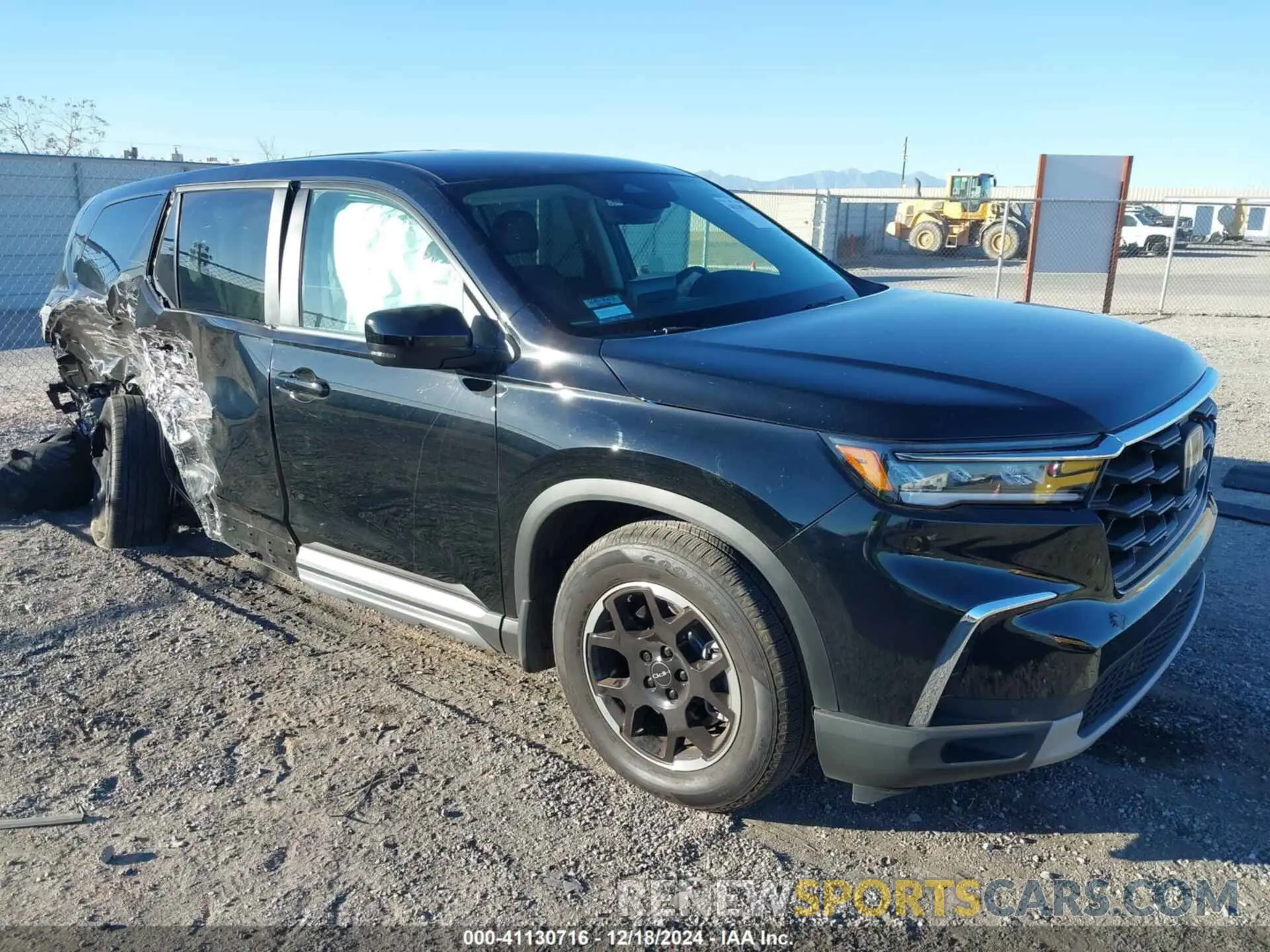 1 Фотография поврежденного автомобиля 5FNYG2H49SB002979 HONDA PILOT 2025