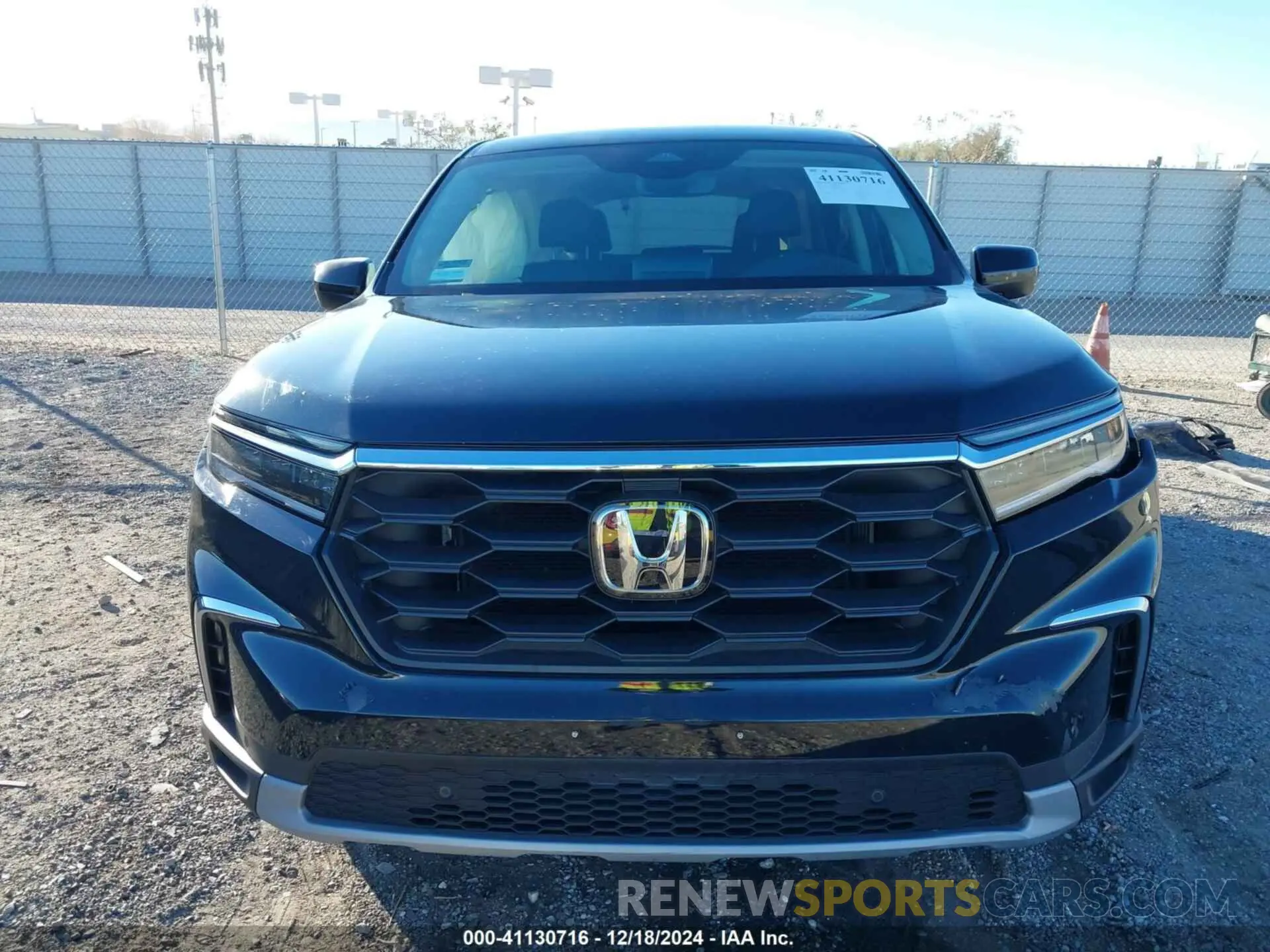 13 Фотография поврежденного автомобиля 5FNYG2H49SB002979 HONDA PILOT 2025