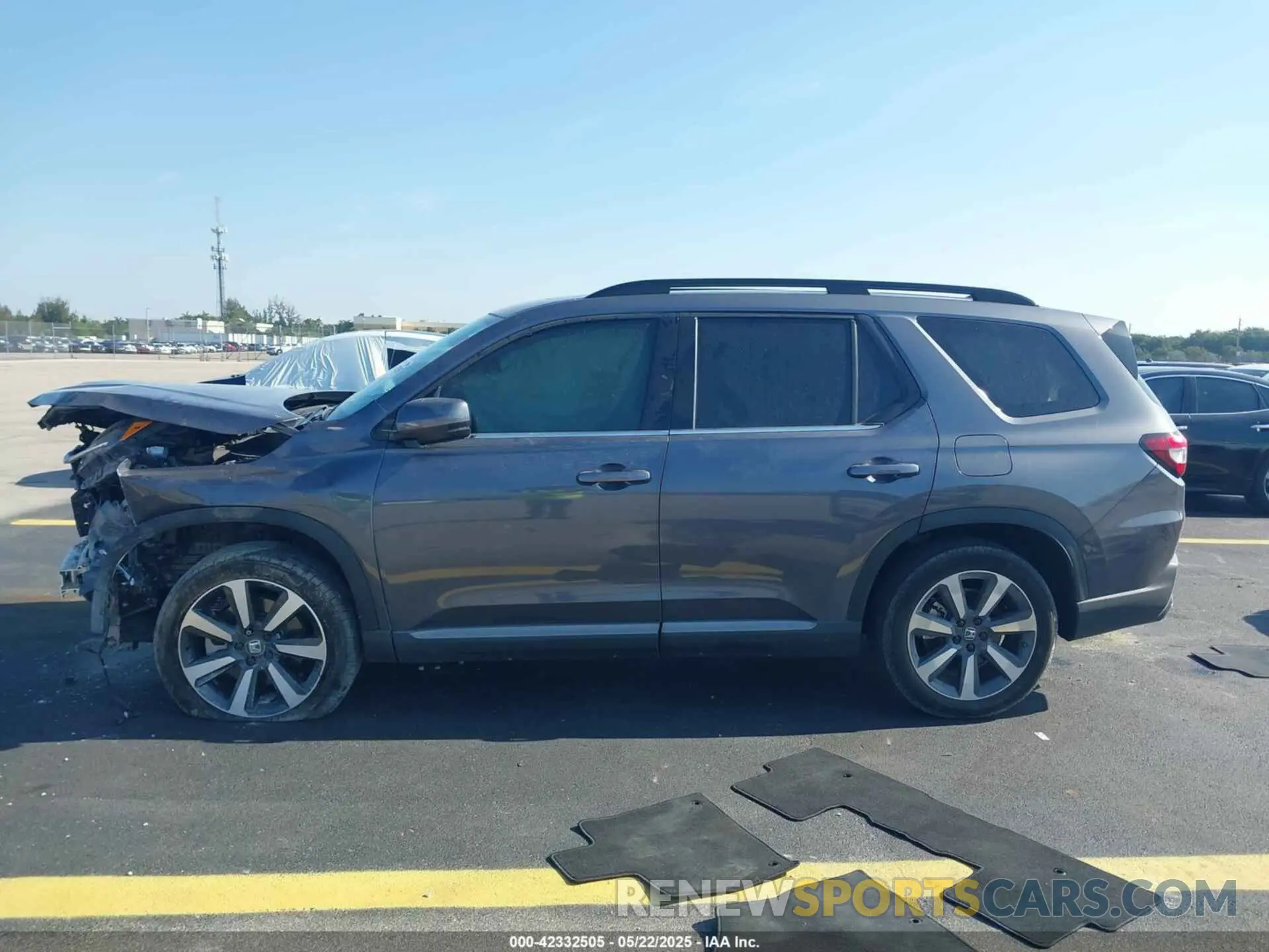 15 Фотография поврежденного автомобиля 5FNYG2H72SB014420 HONDA PILOT 2025