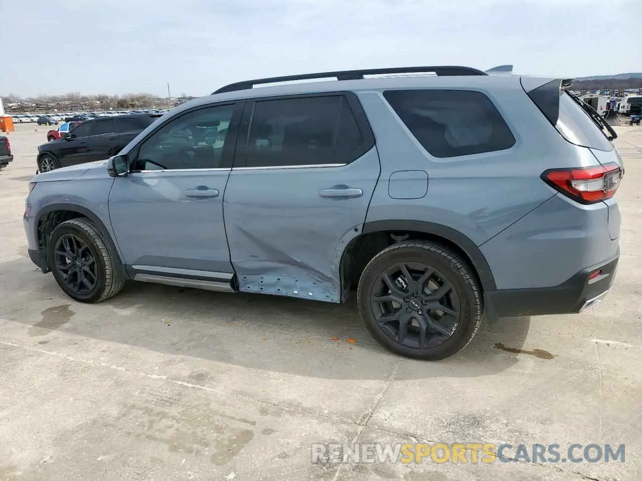 2 Photograph of a damaged car 5FNYG2H78SB000571 HONDA PILOT 2025