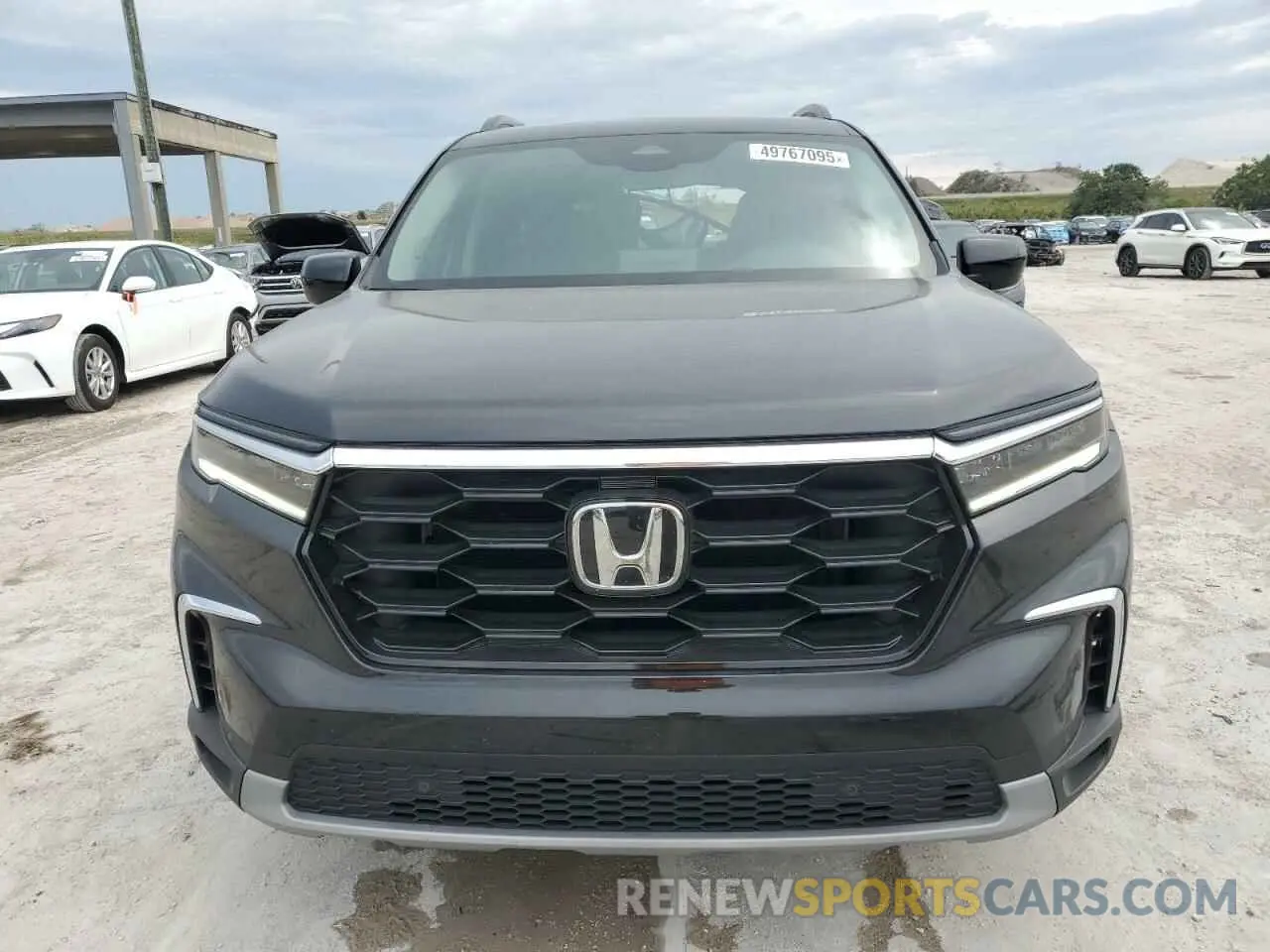 5 Photograph of a damaged car 5FNYG2H79SB007996 HONDA PILOT 2025