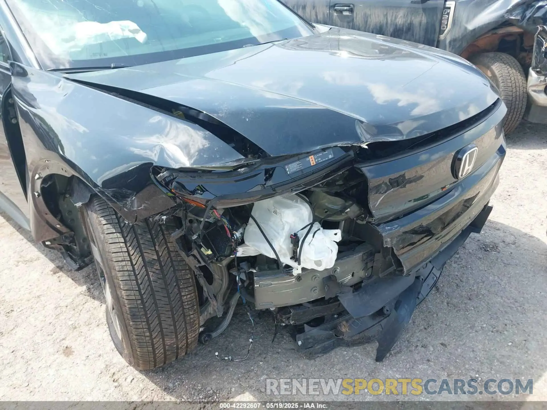 6 Фотография поврежденного автомобиля 3GPKHURM2RS537892 HONDA PROLOGUE 2024