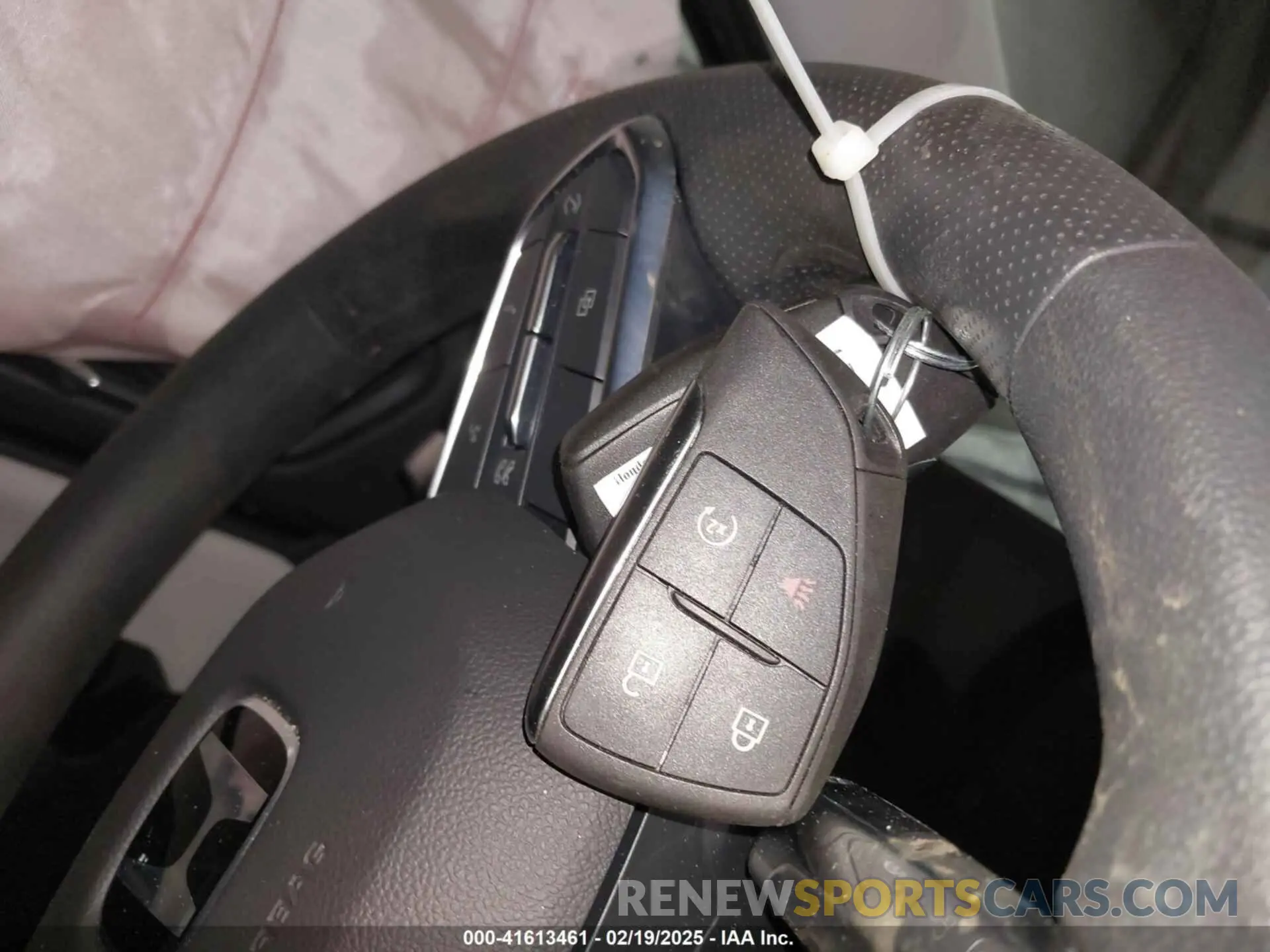 11 Фотография поврежденного автомобиля 3GPKHVRJ5RS533010 HONDA PROLOGUE 2024
