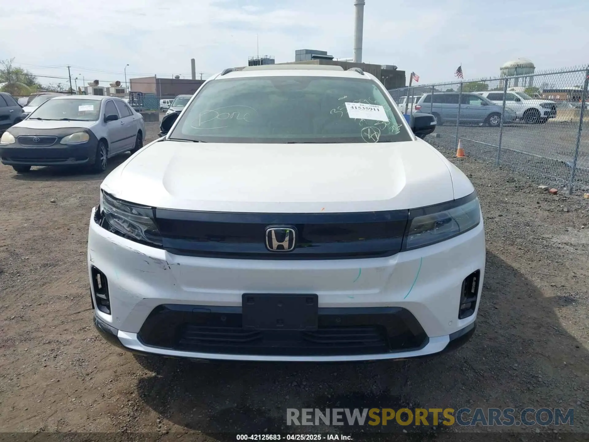 11 Фотография поврежденного автомобиля 3GPKHXRJ0RS536358 HONDA PROLOGUE 2024