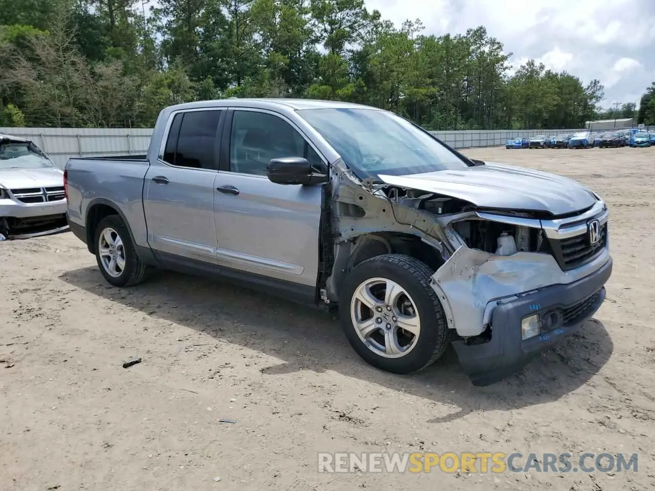 4 Photograph of a damaged car 5FPYK2F26KB006740 HONDA RIDGELINE 2019