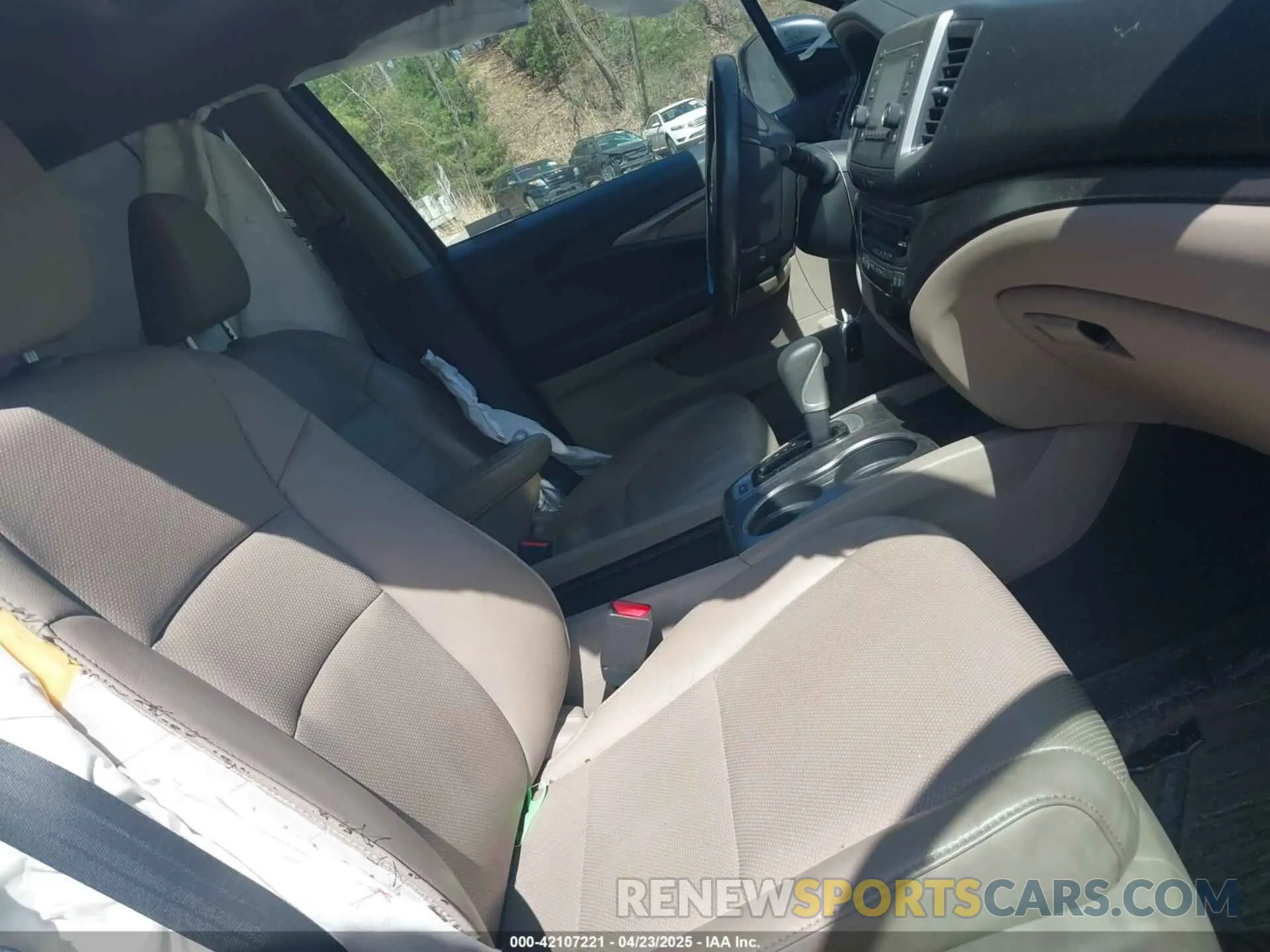 5 Фотография поврежденного автомобиля 5FPYK2F59KB003664 HONDA RIDGELINE 2019