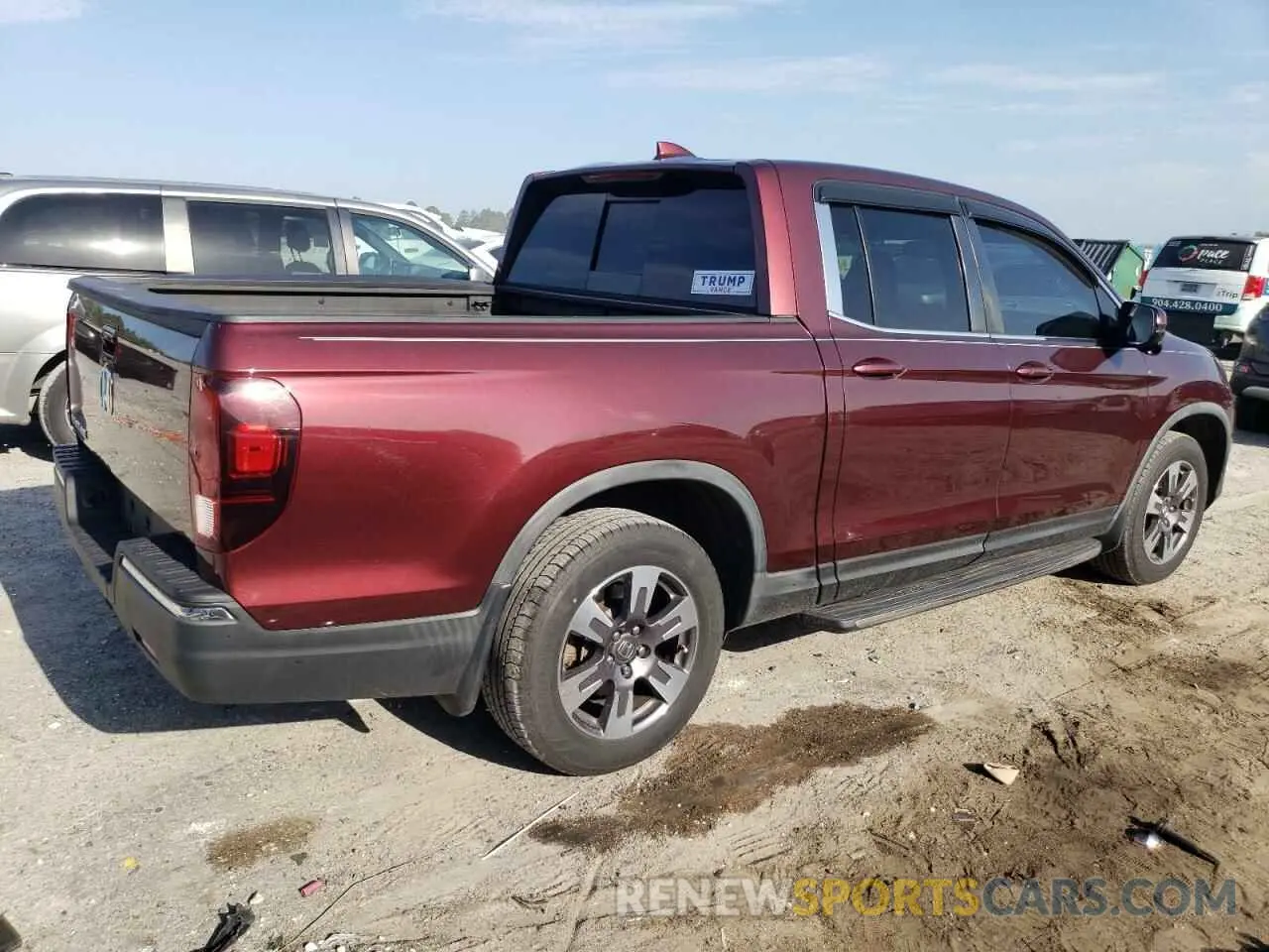 3 Photograph of a damaged car 5FPYK2F67KB001114 HONDA RIDGELINE 2019