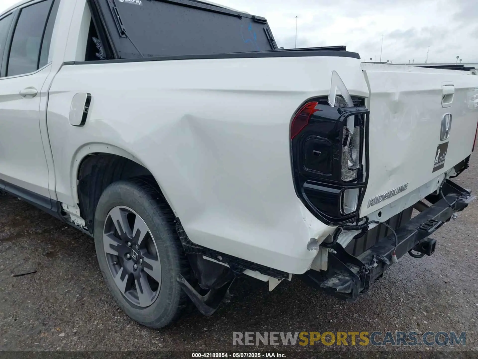 6 Фотография поврежденного автомобиля 5FPYK2F69KB004726 HONDA RIDGELINE 2019