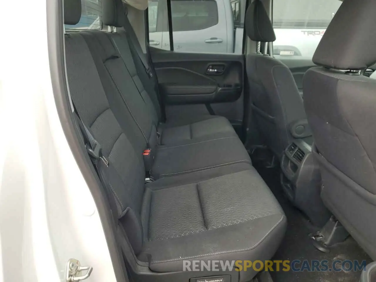 10 Photograph of a damaged car 5FPYK3F12KB047265 HONDA RIDGELINE 2019