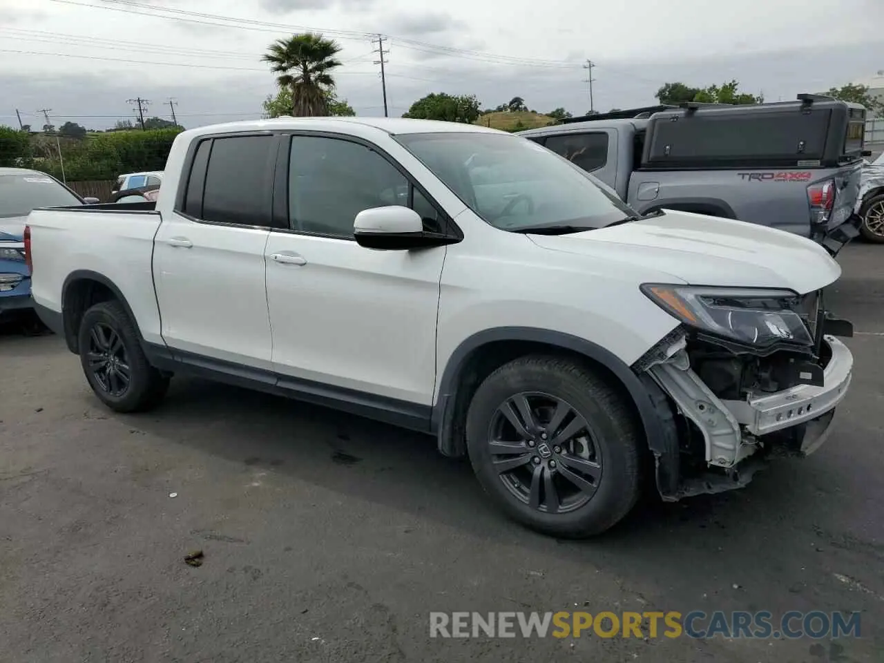 4 Photograph of a damaged car 5FPYK3F12KB047265 HONDA RIDGELINE 2019
