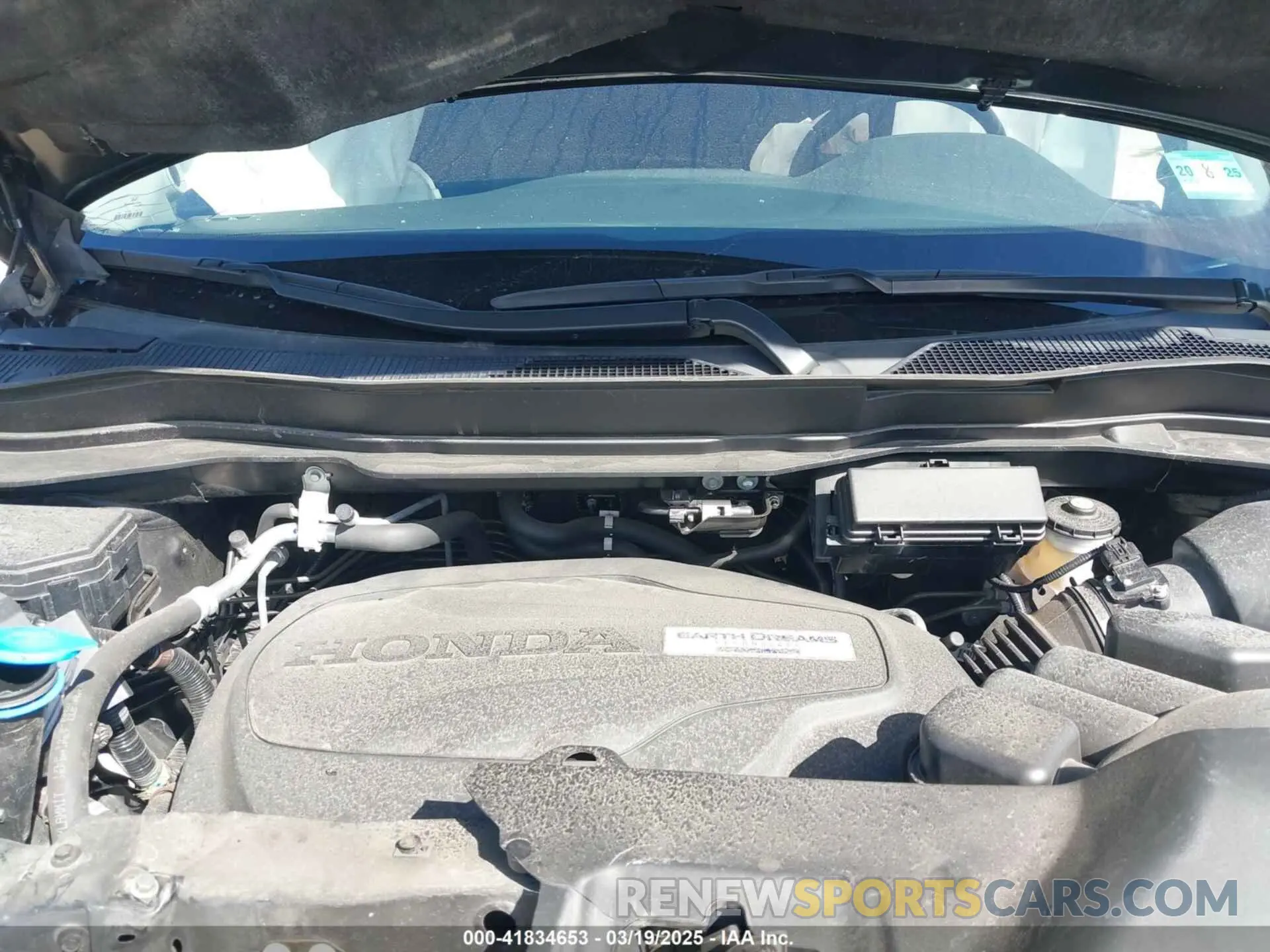 10 Photograph of a damaged car 5FPYK3F15KB011862 HONDA RIDGELINE 2019