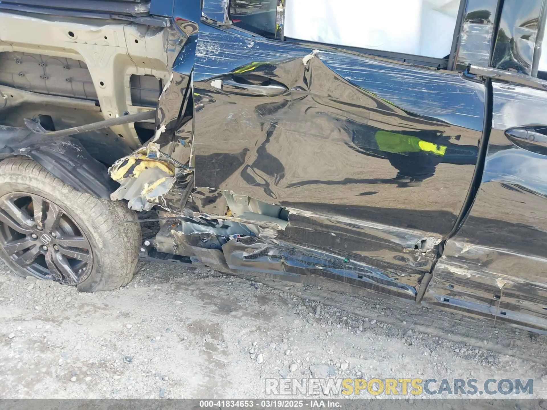 20 Photograph of a damaged car 5FPYK3F15KB011862 HONDA RIDGELINE 2019