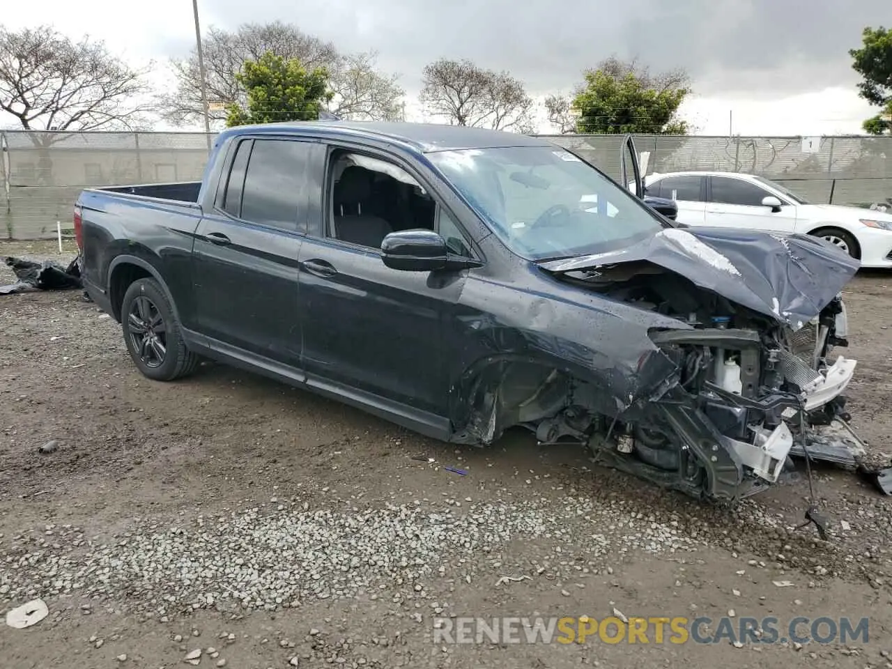 4 Фотография поврежденного автомобиля 5FPYK3F17KB002256 HONDA RIDGELINE 2019