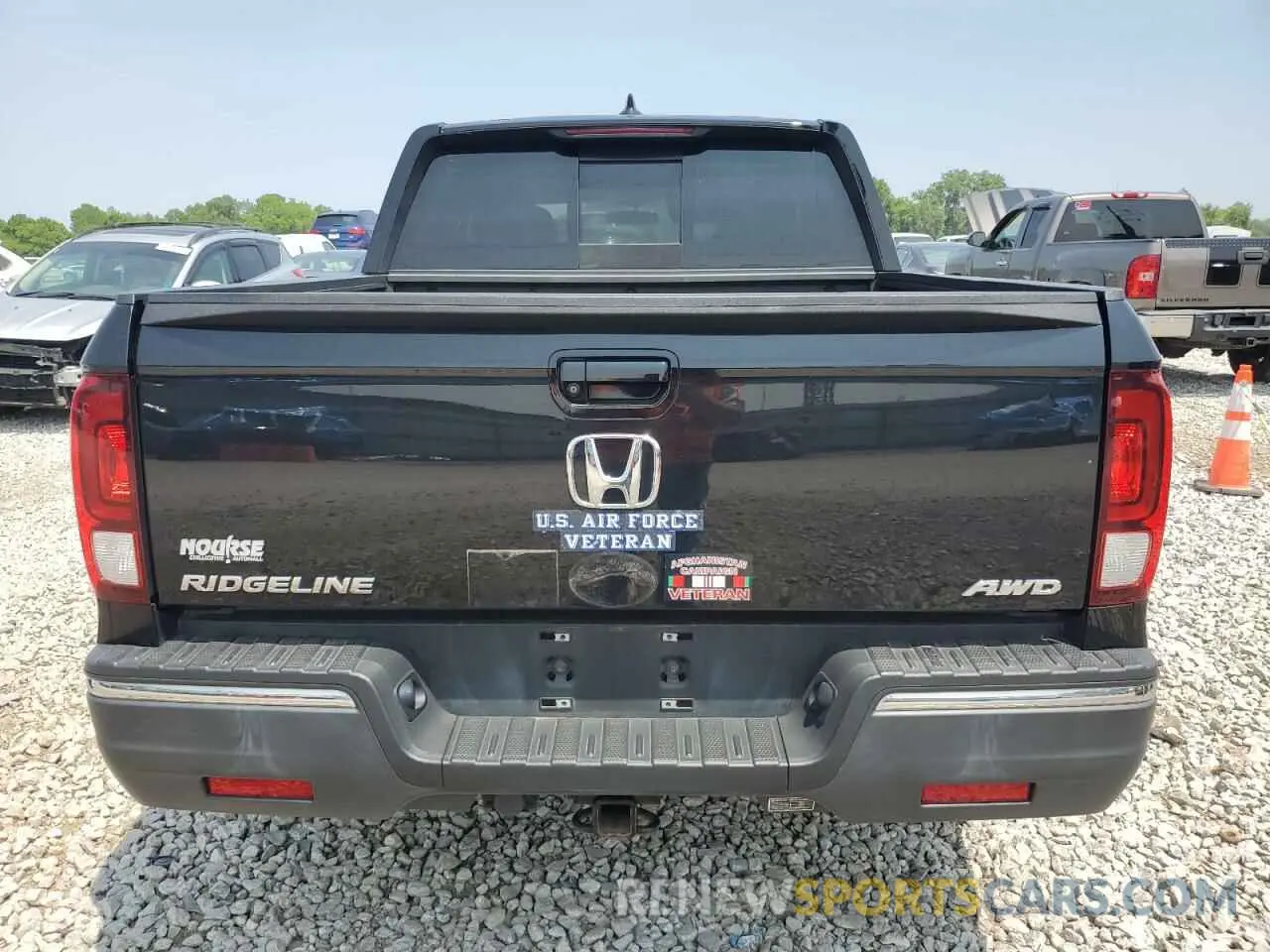 6 Photograph of a damaged car 5FPYK3F51KB021226 HONDA RIDGELINE 2019