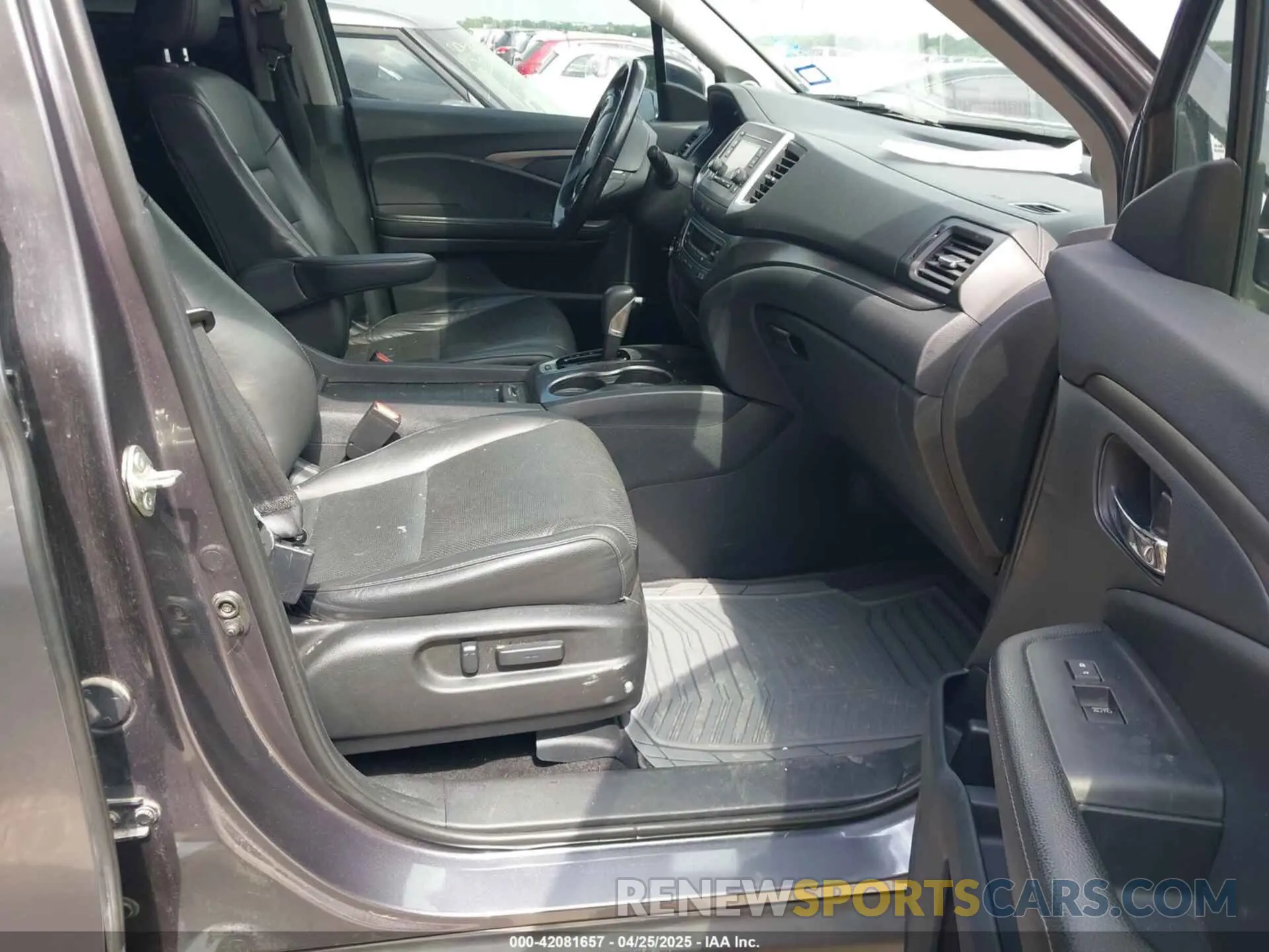 5 Фотография поврежденного автомобиля 5FPYK3F53KB044524 HONDA RIDGELINE 2019