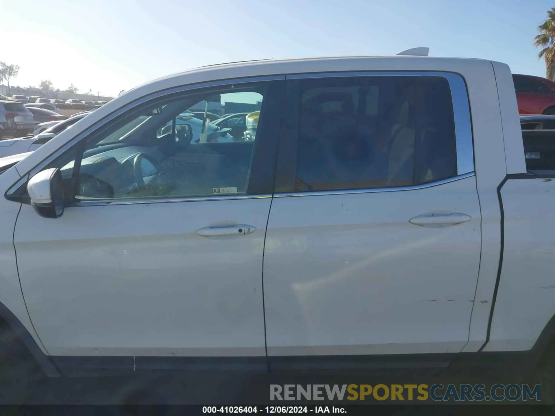 15 Фотография поврежденного автомобиля 5FPYK3F6XKB032833 HONDA RIDGELINE 2019