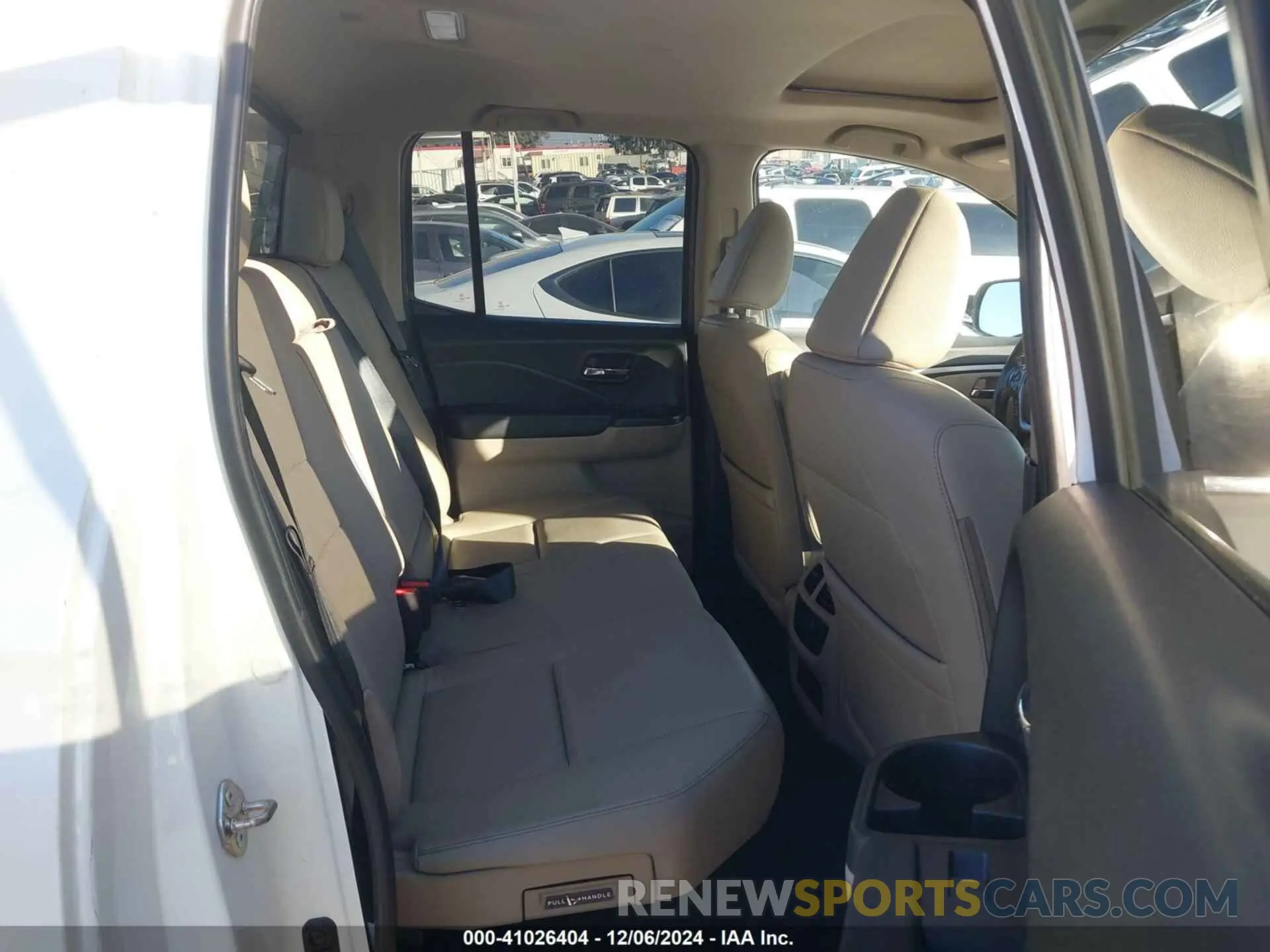 8 Фотография поврежденного автомобиля 5FPYK3F6XKB032833 HONDA RIDGELINE 2019
