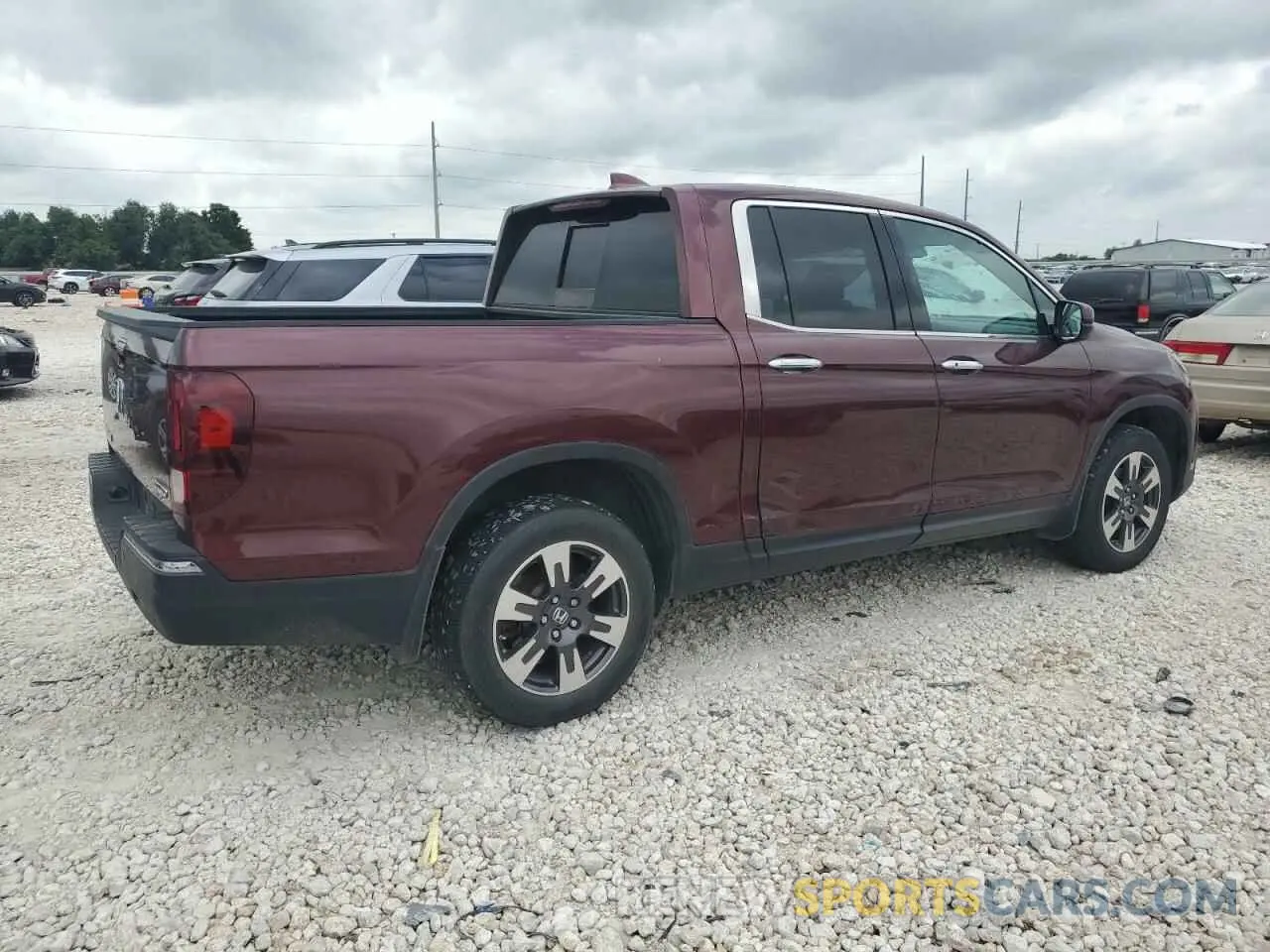 3 Photograph of a damaged car 5FPYK3F70KB002068 HONDA RIDGELINE 2019