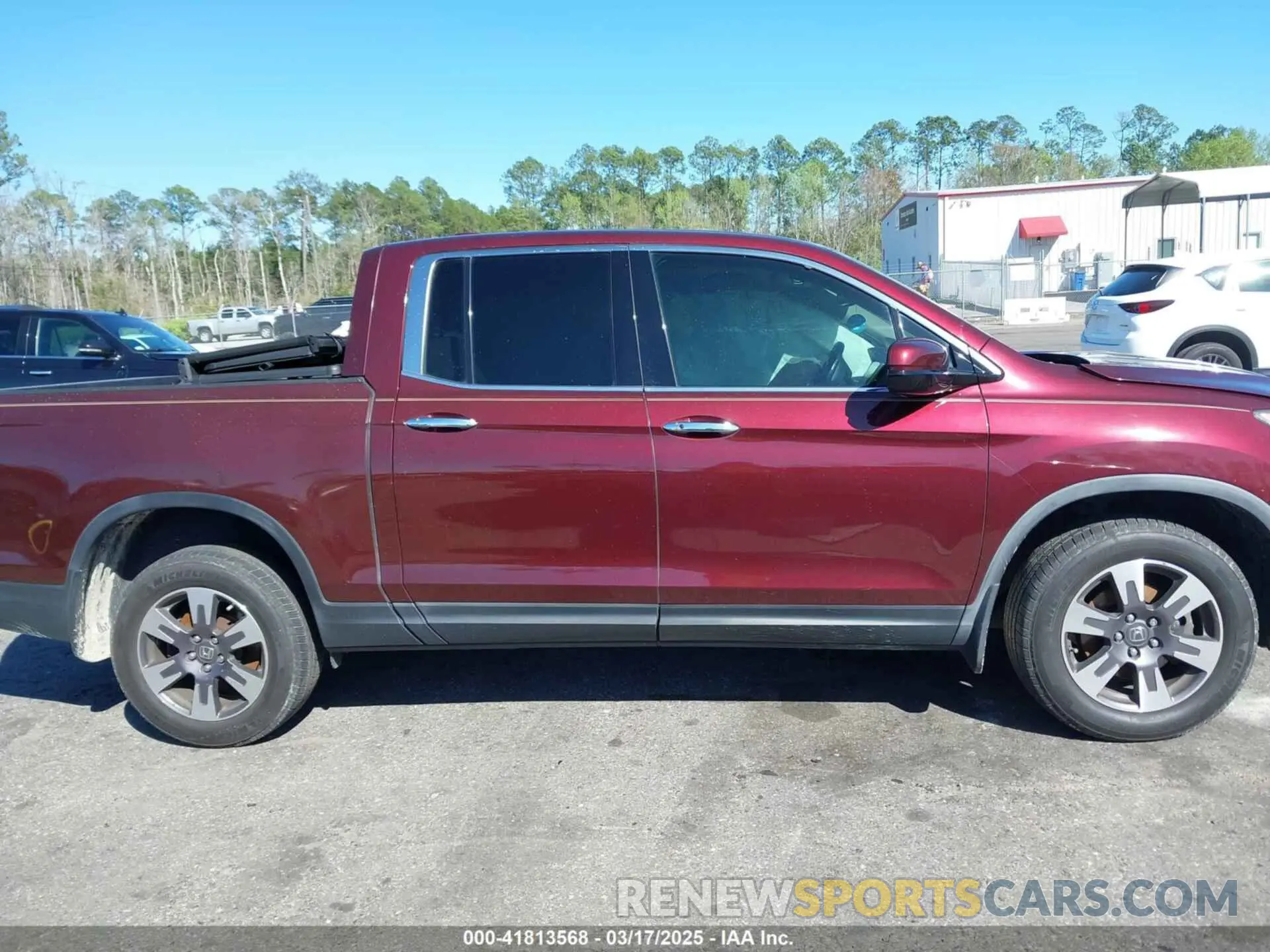 12 Photograph of a damaged car 5FPYK3F72KB024461 HONDA RIDGELINE 2019