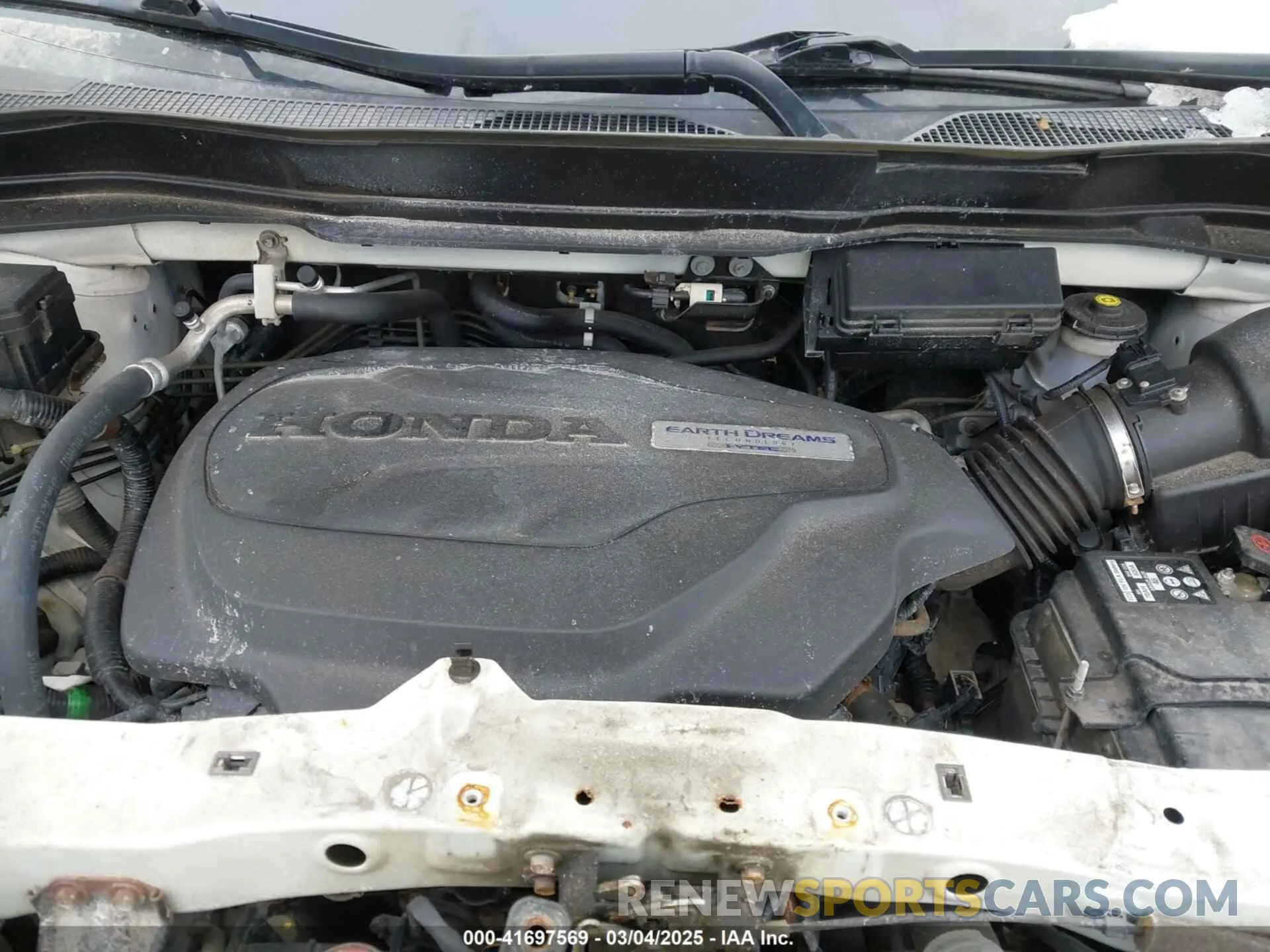 10 Photograph of a damaged car 5FPYK3F77KB007879 HONDA RIDGELINE 2019