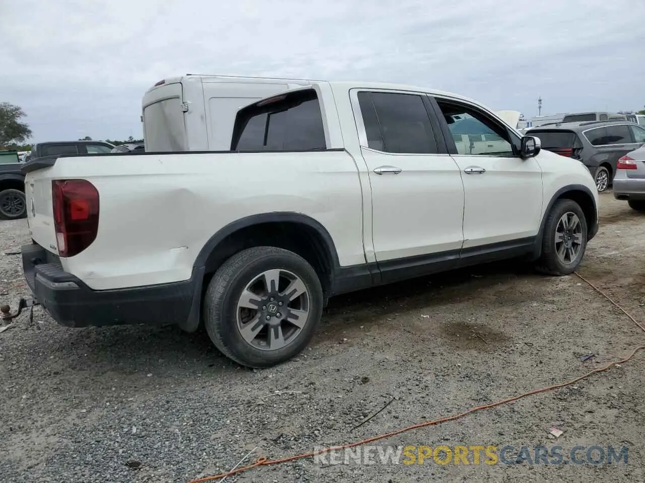 3 Фотография поврежденного автомобиля 5FPYK3F78KB004490 HONDA RIDGELINE 2019