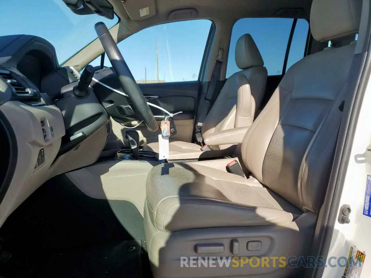 7 Photograph of a damaged car 5FPYK3F7XKB002241 HONDA RIDGELINE 2019