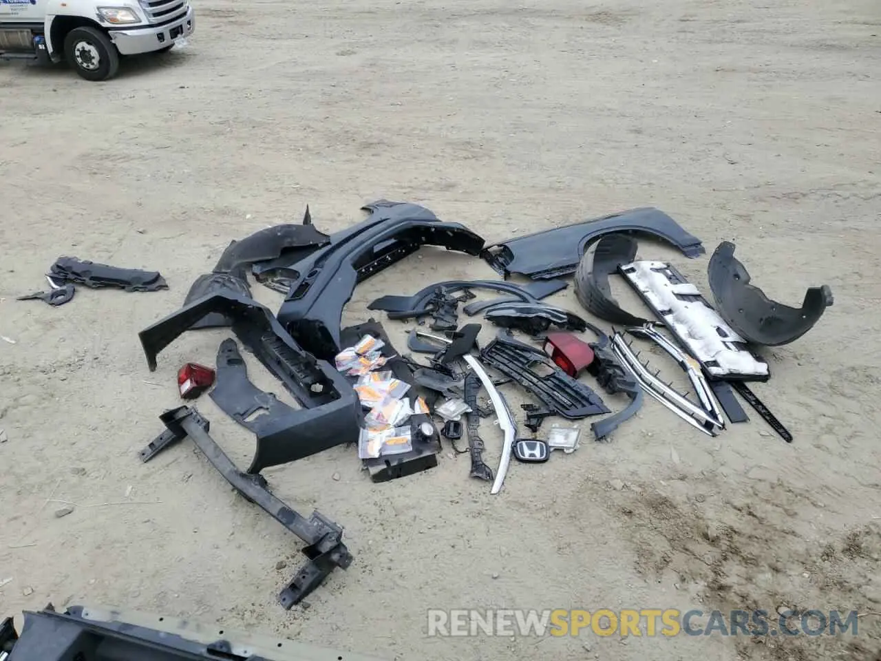 12 Фотография поврежденного автомобиля 5FPYK2F12LB000040 HONDA RIDGELINE 2020