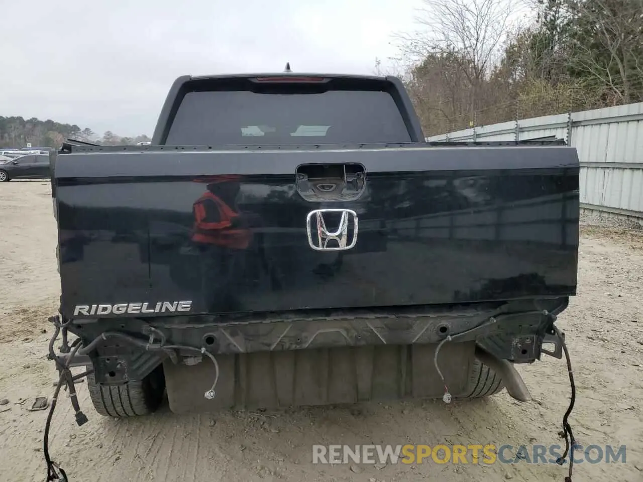 6 Фотография поврежденного автомобиля 5FPYK2F12LB000040 HONDA RIDGELINE 2020