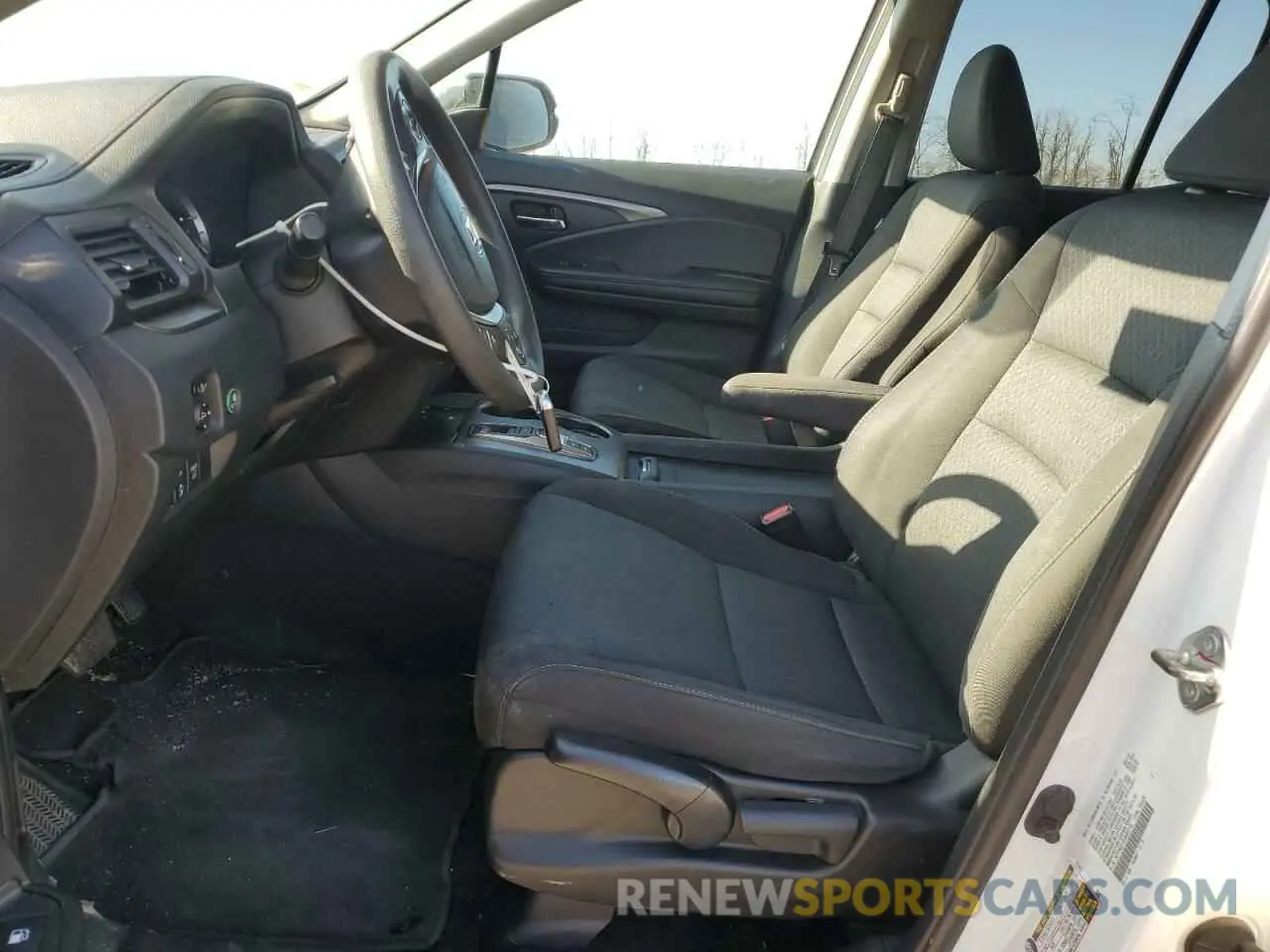 7 Photograph of a damaged car 5FPYK3F12LB022710 HONDA RIDGELINE 2020