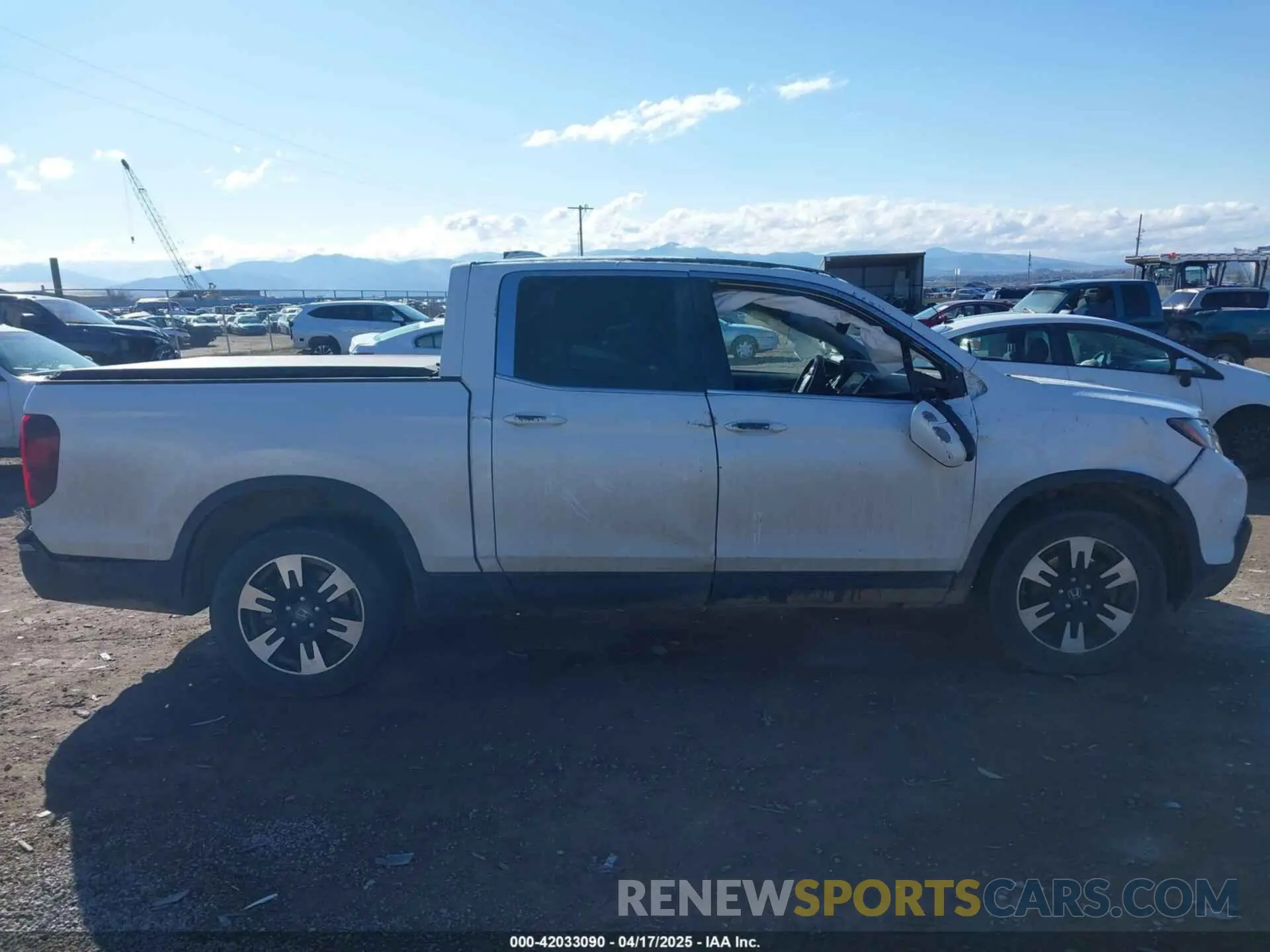 13 Фотография поврежденного автомобиля 5FPYK3F50LB028430 HONDA RIDGELINE 2020