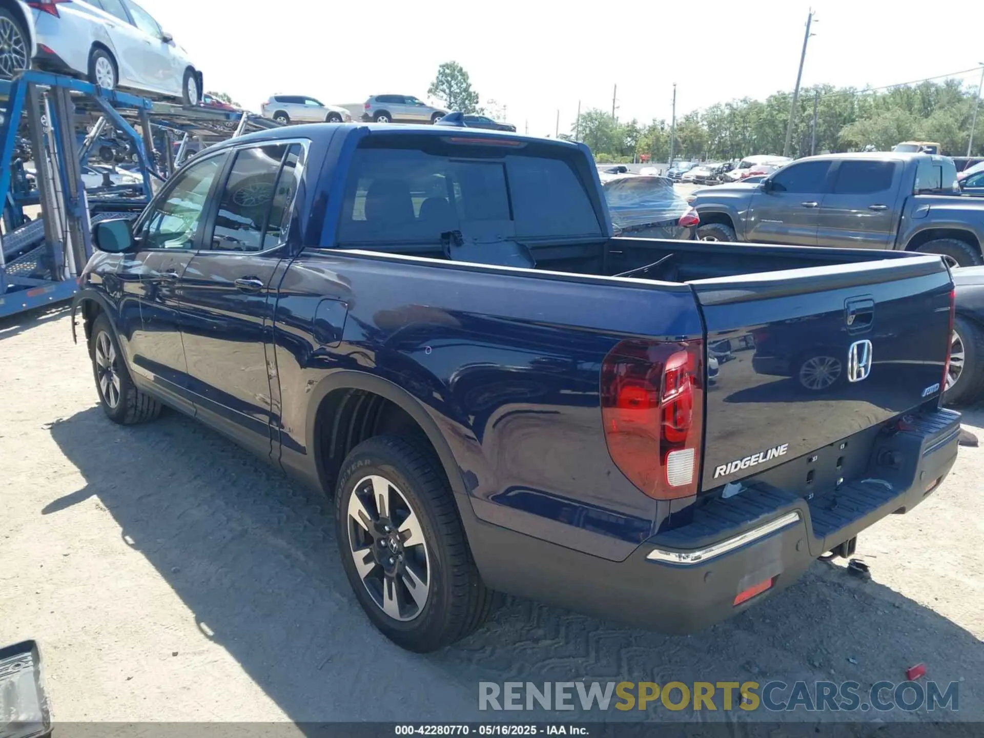 3 Фотография поврежденного автомобиля 5FPYK3F56LB028917 HONDA RIDGELINE 2020