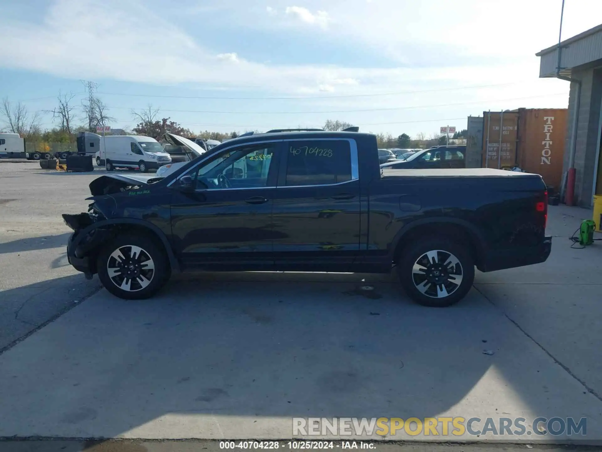 15 Photograph of a damaged car 5FPYK3F59LB023212 HONDA RIDGELINE 2020