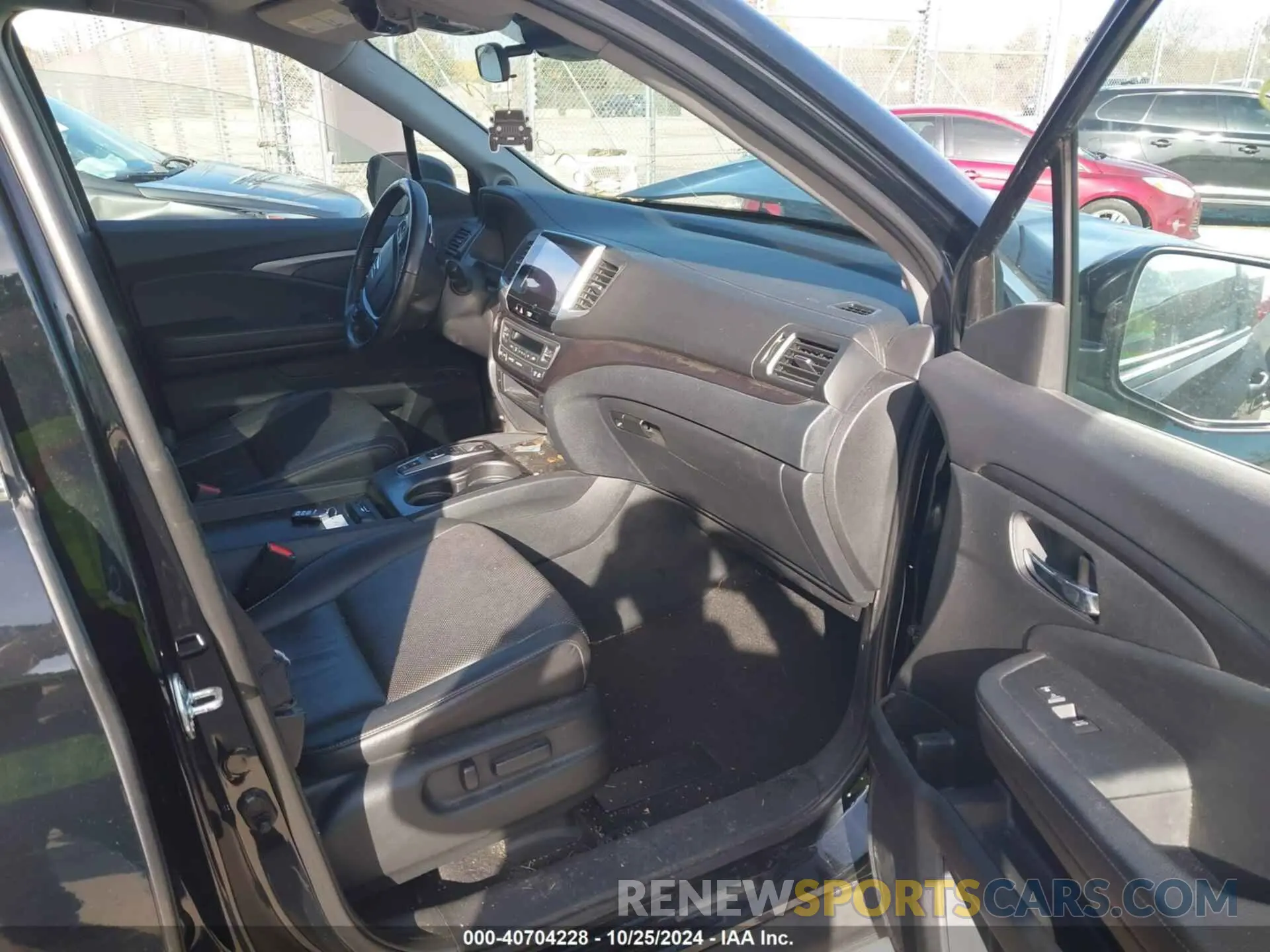 5 Photograph of a damaged car 5FPYK3F59LB023212 HONDA RIDGELINE 2020
