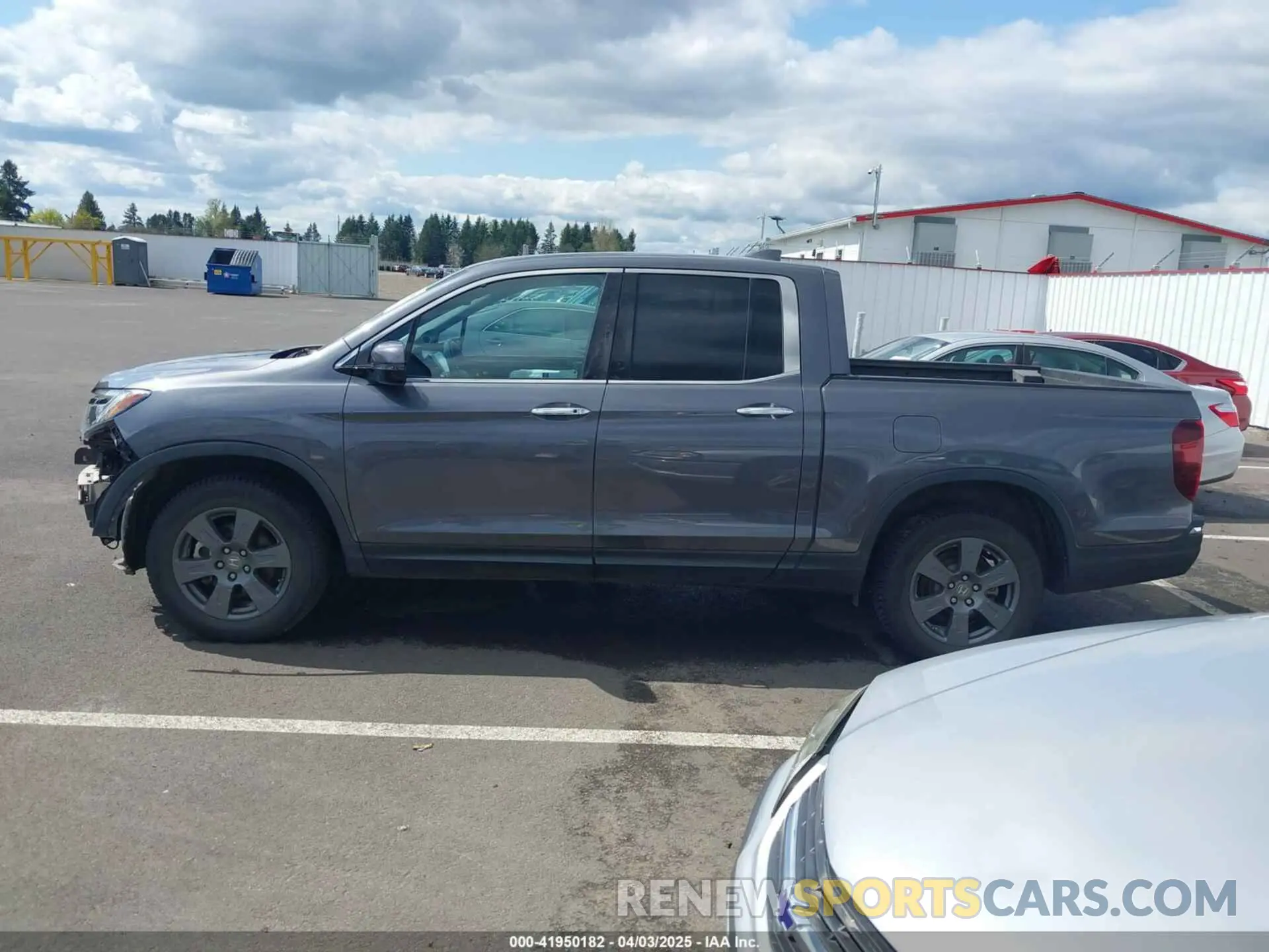 15 Photograph of a damaged car 5FPYK3F71LB004106 HONDA RIDGELINE 2020