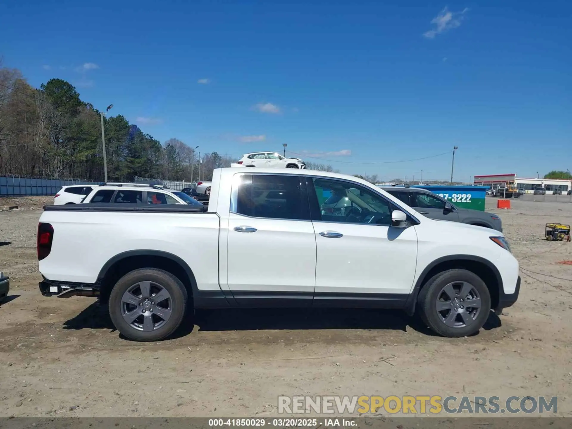 14 Photograph of a damaged car 5FPYK3F75LB000317 HONDA RIDGELINE 2020