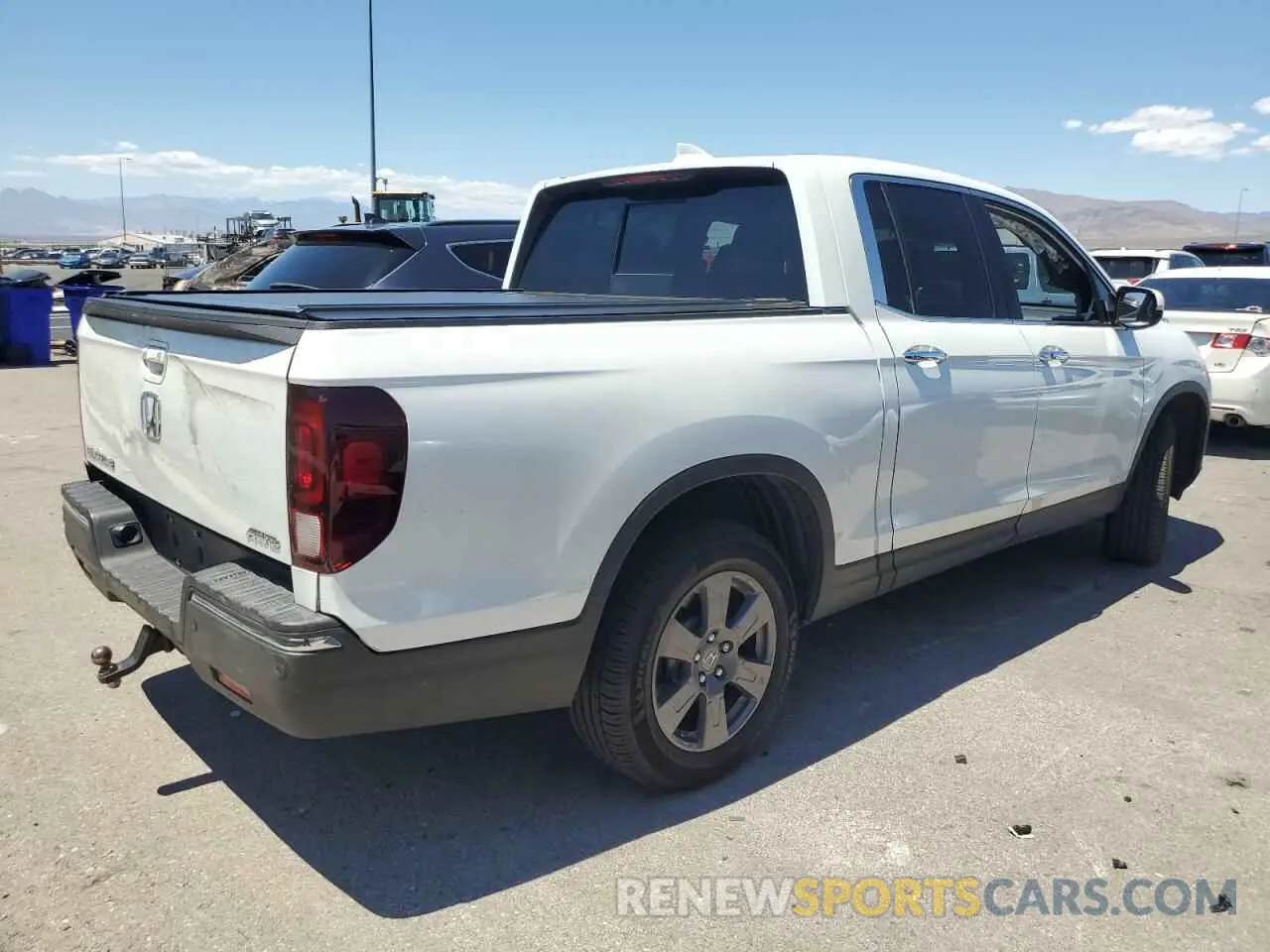 3 Фотография поврежденного автомобиля 5FPYK3F79LB011109 HONDA RIDGELINE 2020