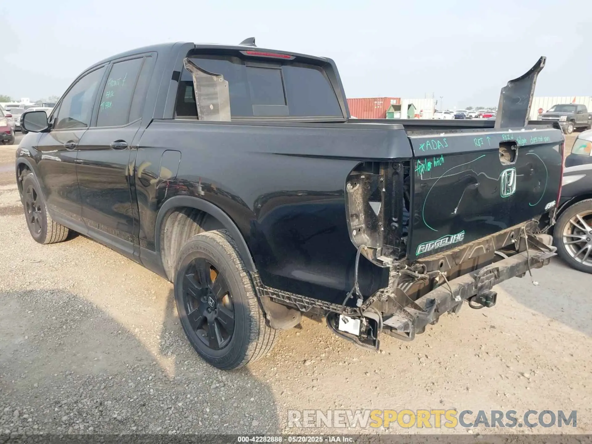3 Photograph of a damaged car 5FPYK3F87LB026779 HONDA RIDGELINE 2020
