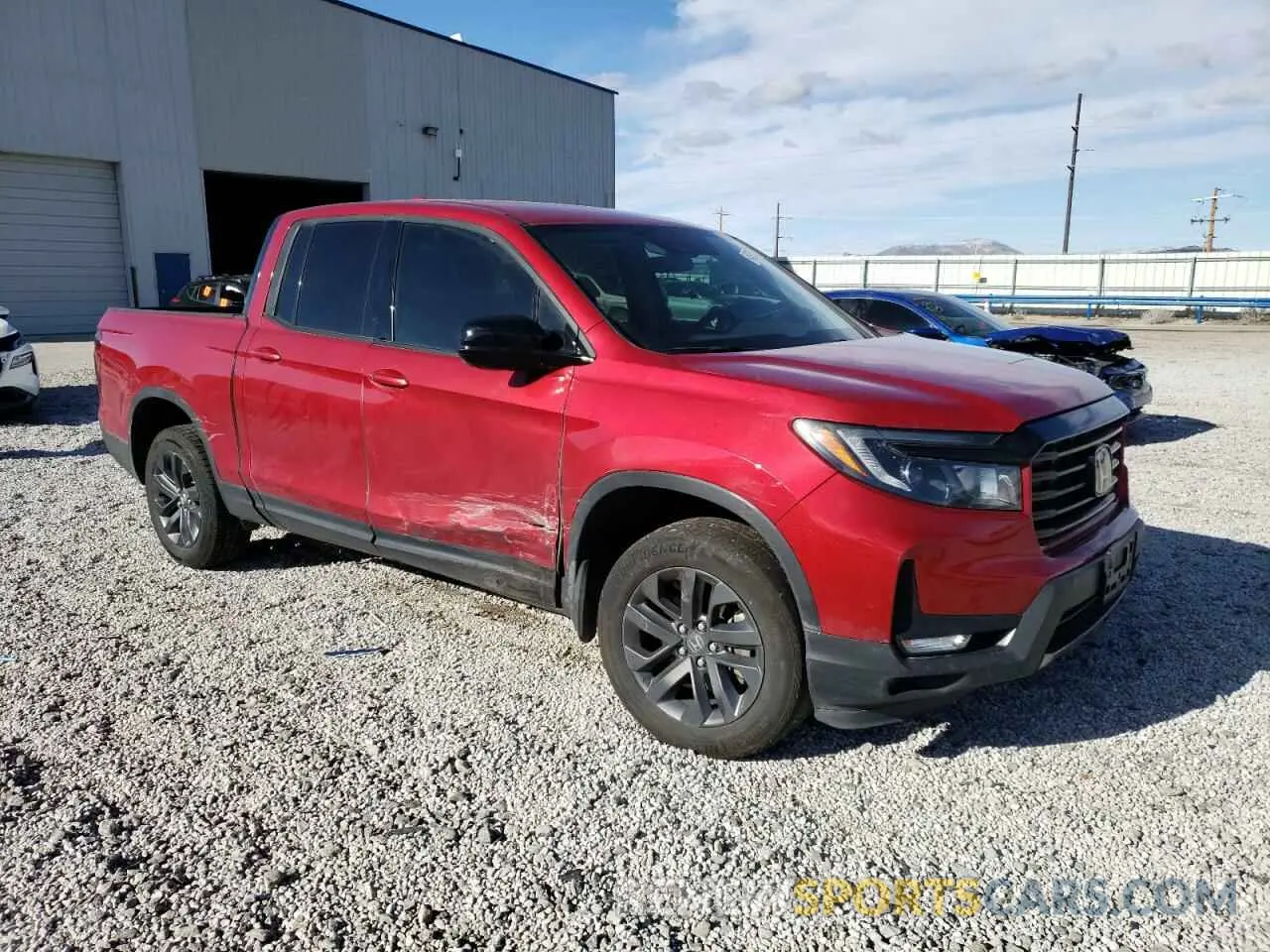 4 Photograph of a damaged car 5FPYK3F11MB015863 HONDA RIDGELINE 2021