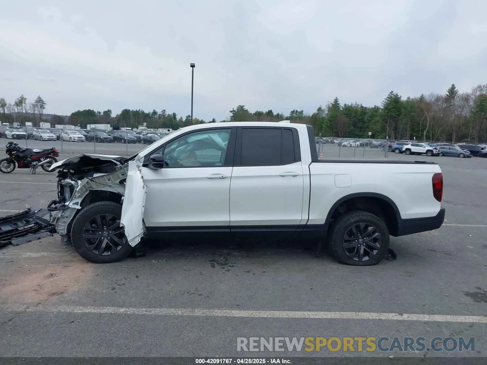 14 Photograph of a damaged car 5FPYK3F16MB010156 HONDA RIDGELINE 2021