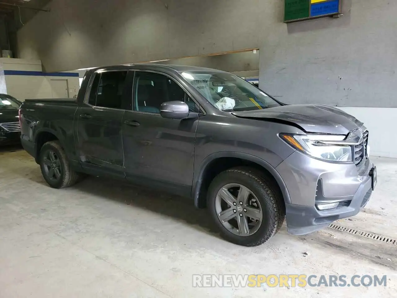 4 Photograph of a damaged car 5FPYK3F50MB020829 HONDA RIDGELINE 2021