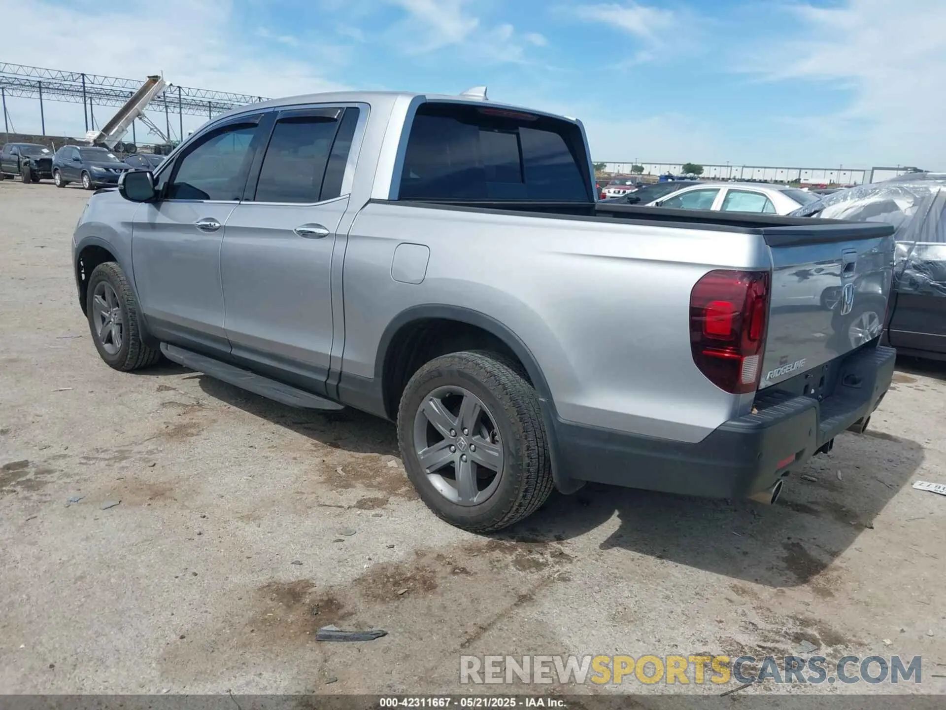 3 Photograph of a damaged car 5FPYK3F70MB025806 HONDA RIDGELINE 2021