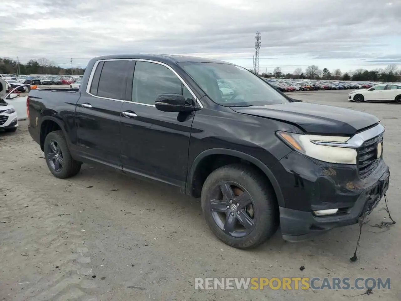 4 Photograph of a damaged car 5FPYK3F74MB027672 HONDA RIDGELINE 2021